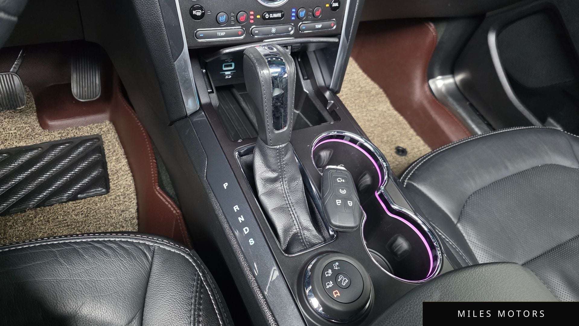 Ford Explorer 2016 — миниатюра 9