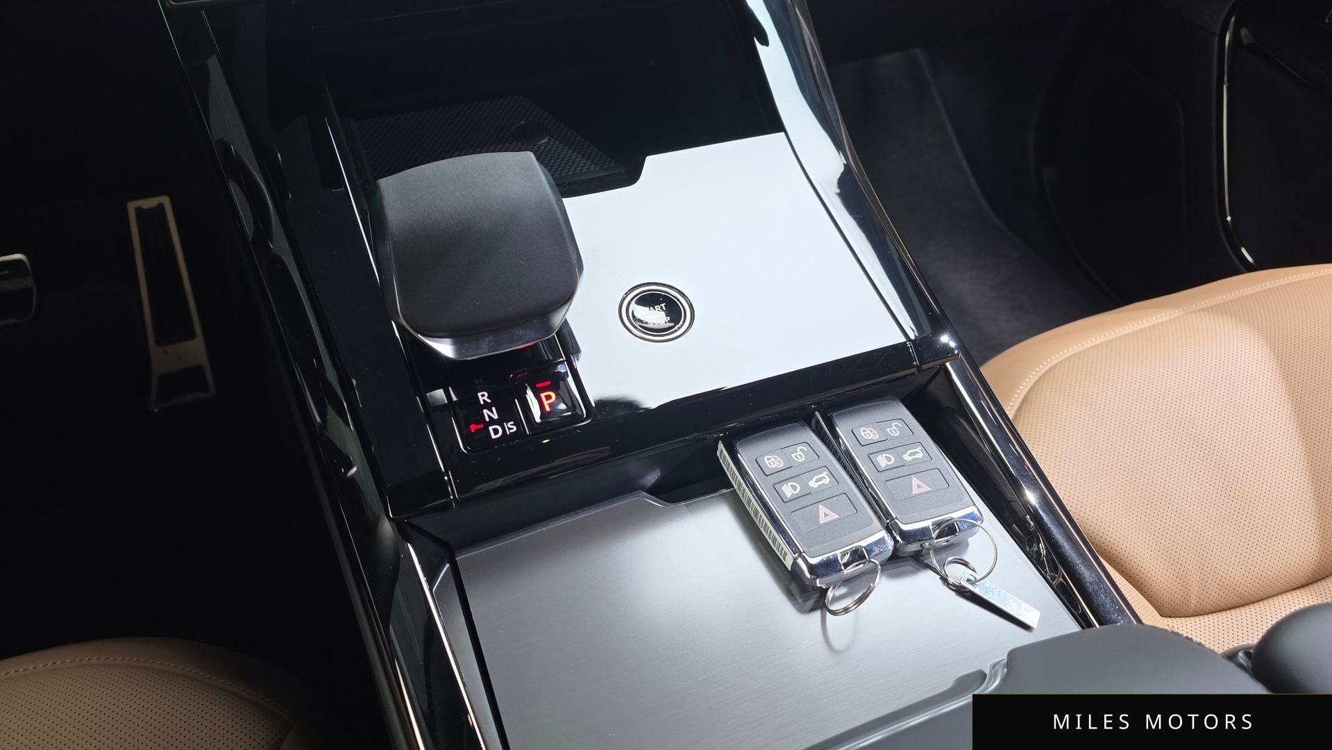 Land Rover Range Rover Sport 2025 — миниатюра 9