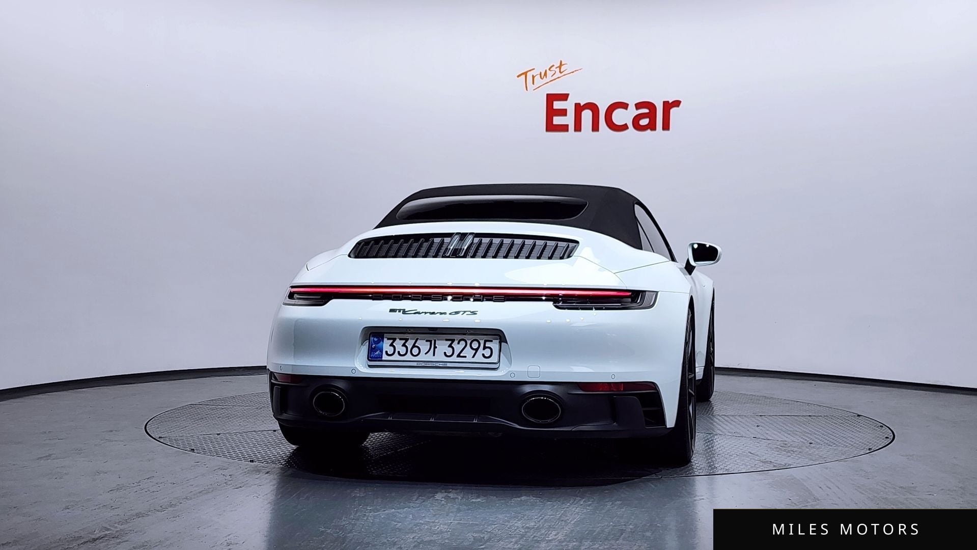 Porsche 911 (992) 2022 — миниатюра 4