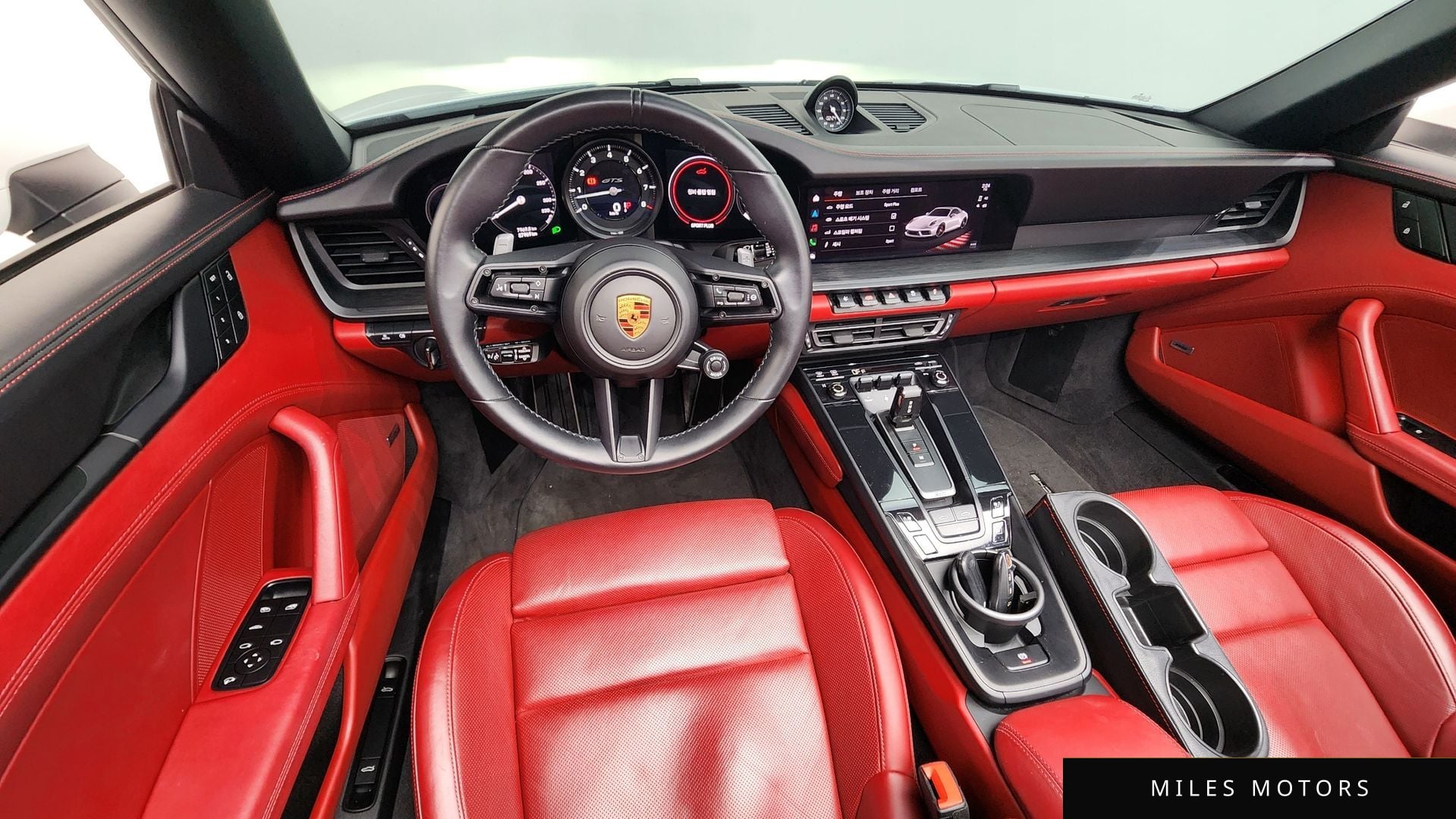 Porsche 911 (992) 2022 — миниатюра 7
