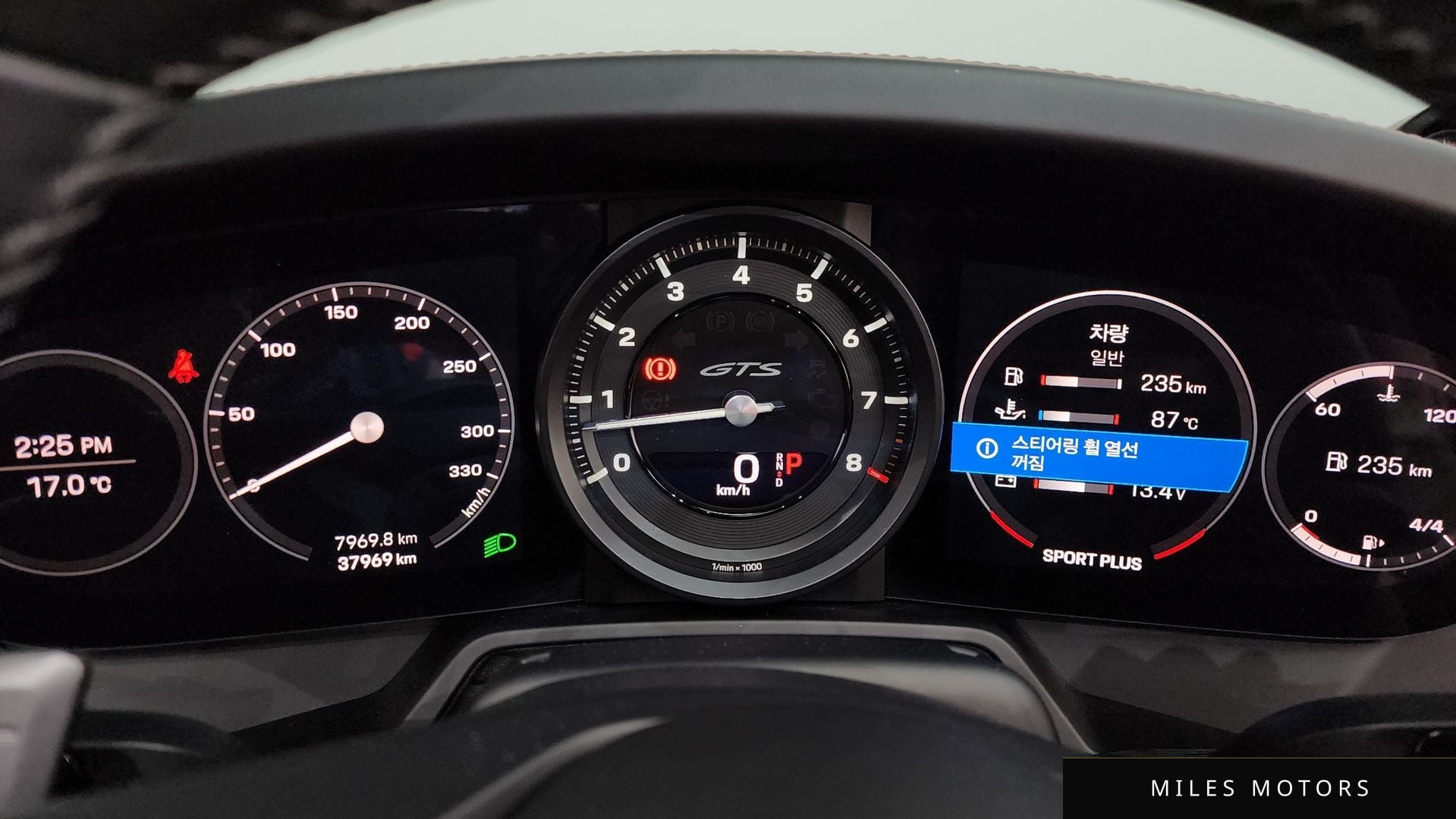 Porsche 911 (992) 2022 — миниатюра 8