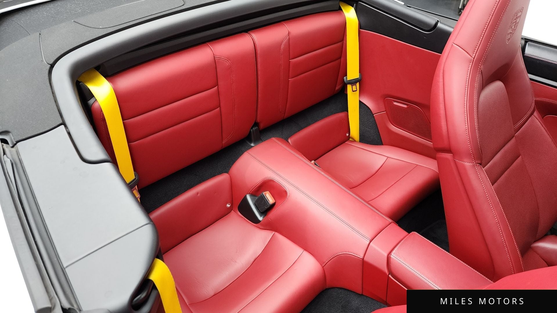 Porsche 911 (992) 2022 — миниатюра 12