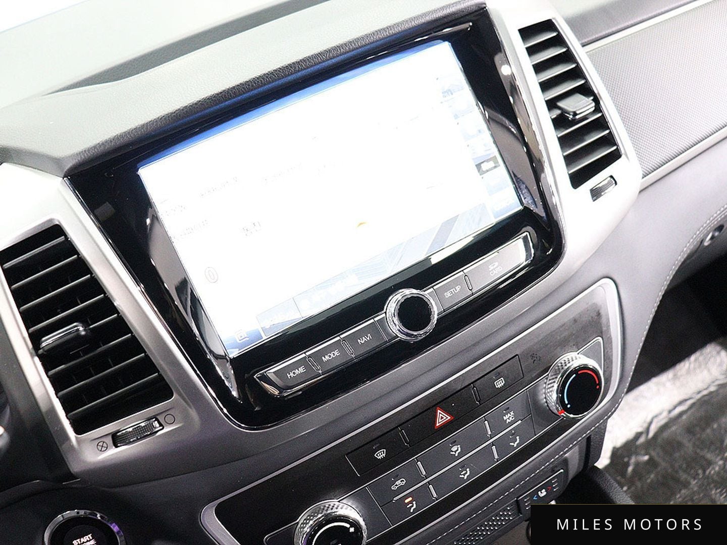 KG Mobility Rexton 2019 — миниатюра 7