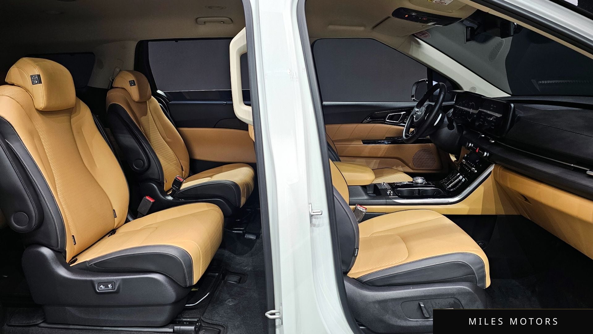 Kia Carnival 2023 — миниатюра 10