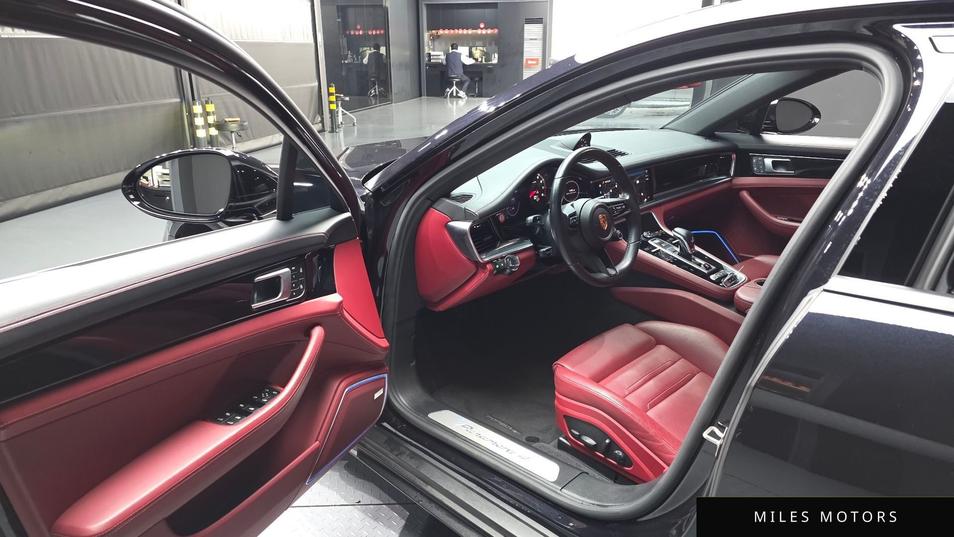 Porsche 파나메라 (971) 2023 — миниатюра 10