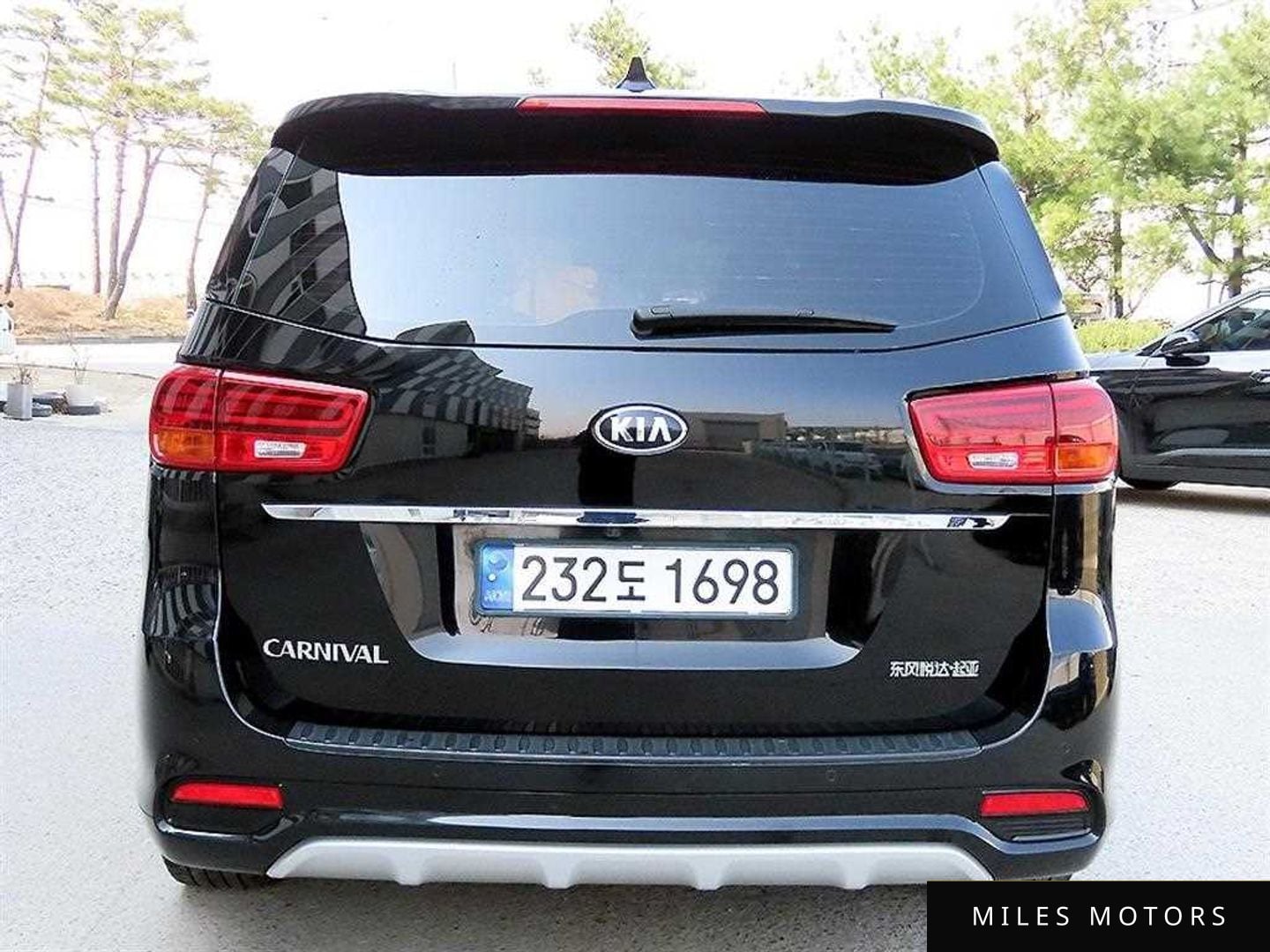 Kia Canival 2019 — миниатюра 3