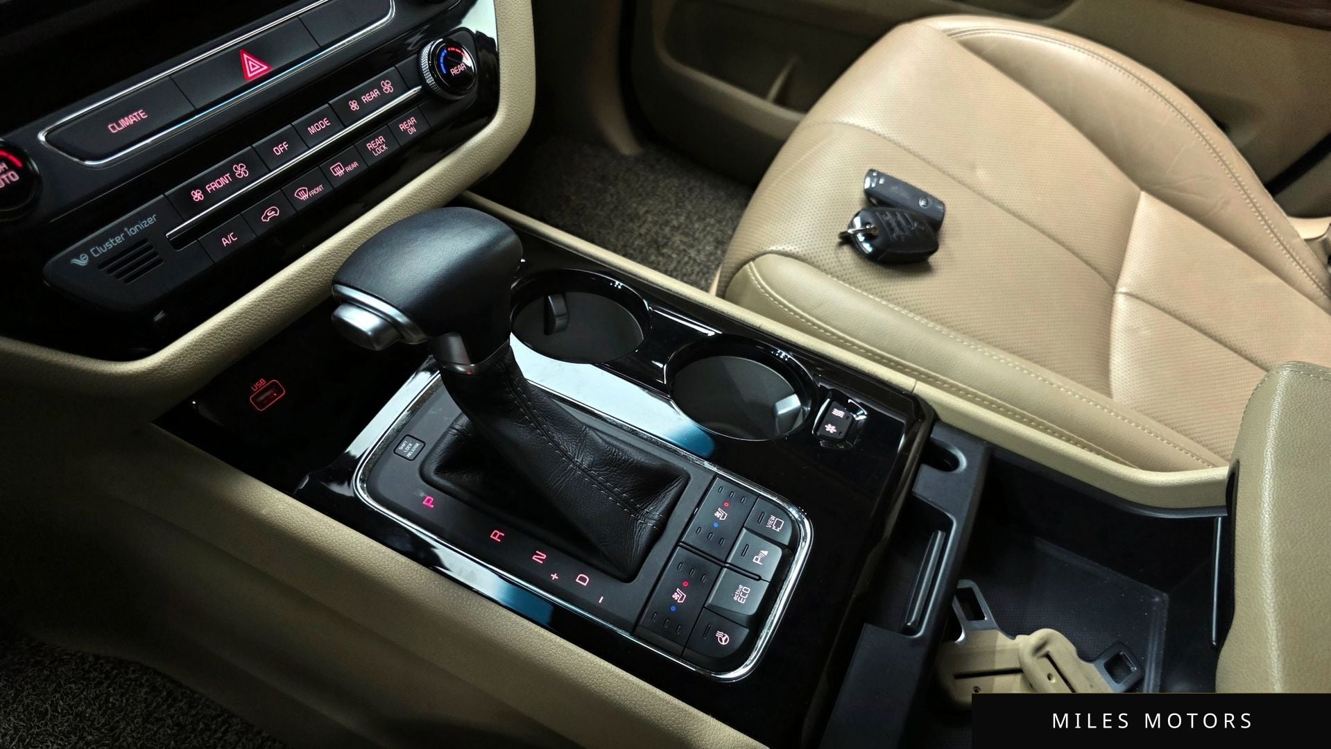 Kia Canival 2017 — миниатюра 8