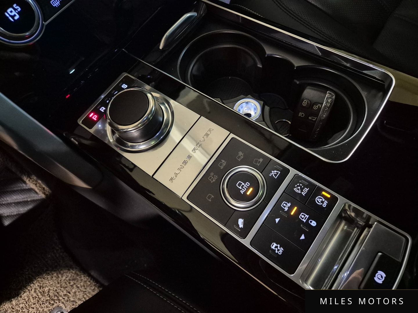 Land Rover Range Rover 2014 — миниатюра 11