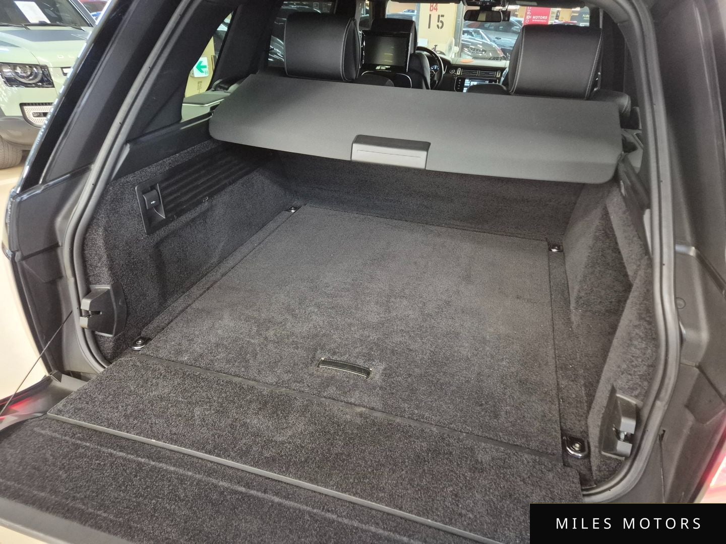 Land Rover Range Rover 2014 — миниатюра 18