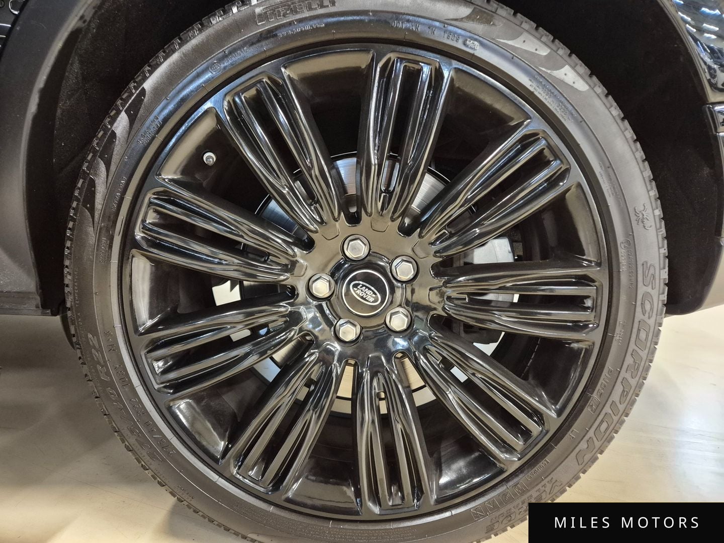 Land Rover Range Rover 2014 — миниатюра 19