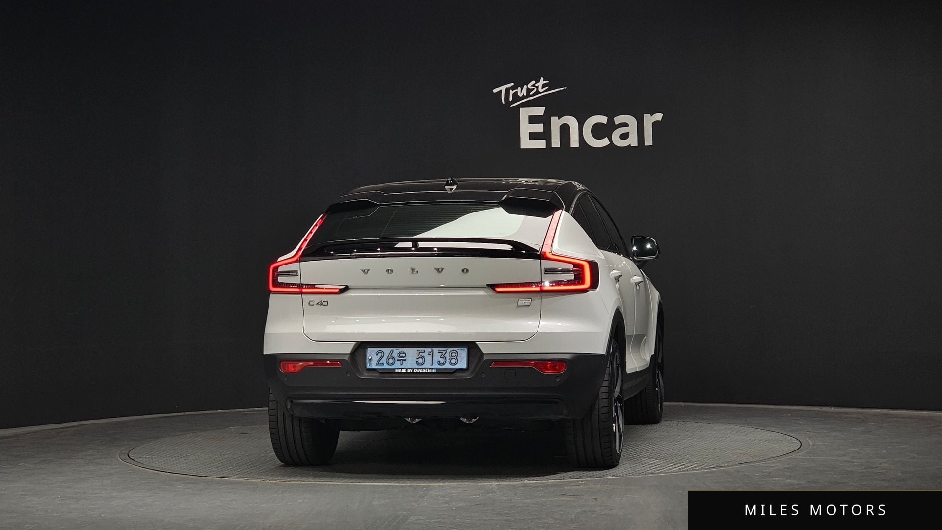 Volvo C40 2022 — миниатюра 4