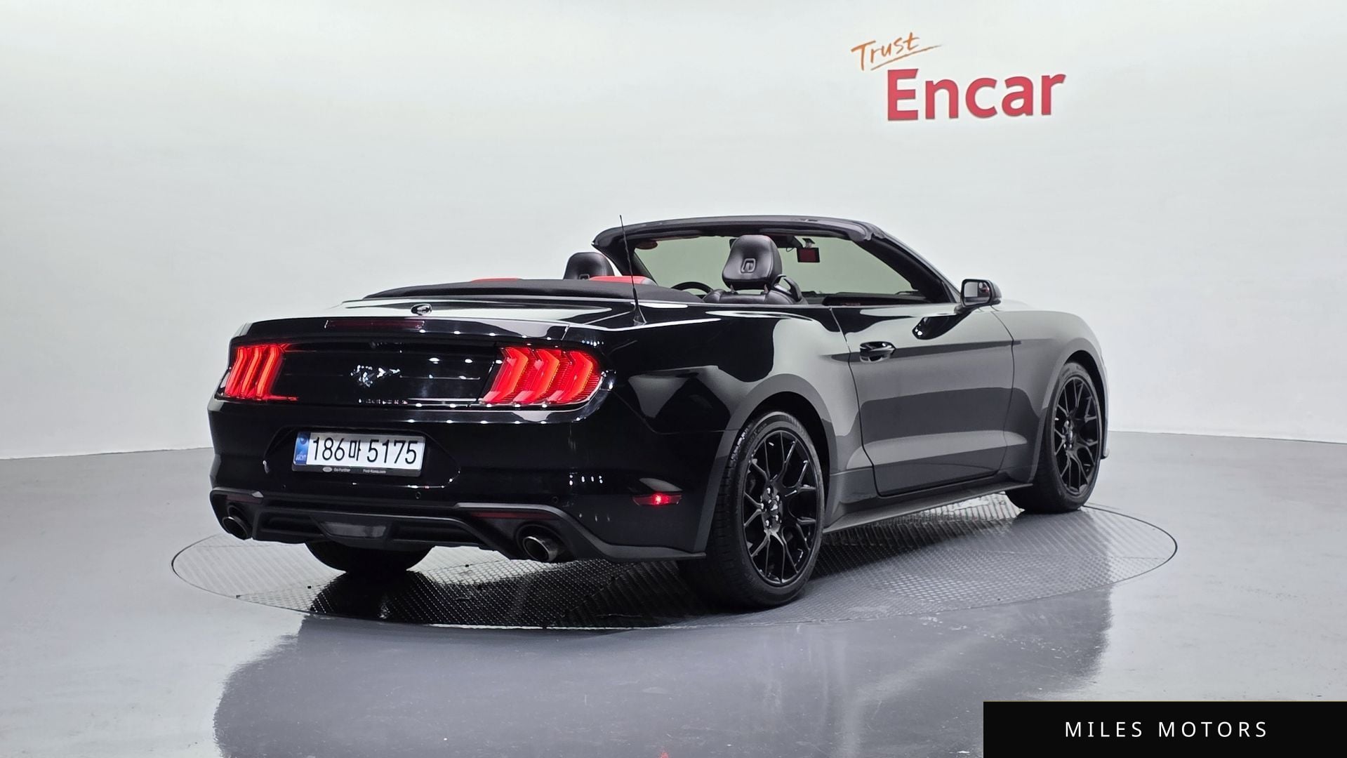 Ford Mustang 2020 — миниатюра 2