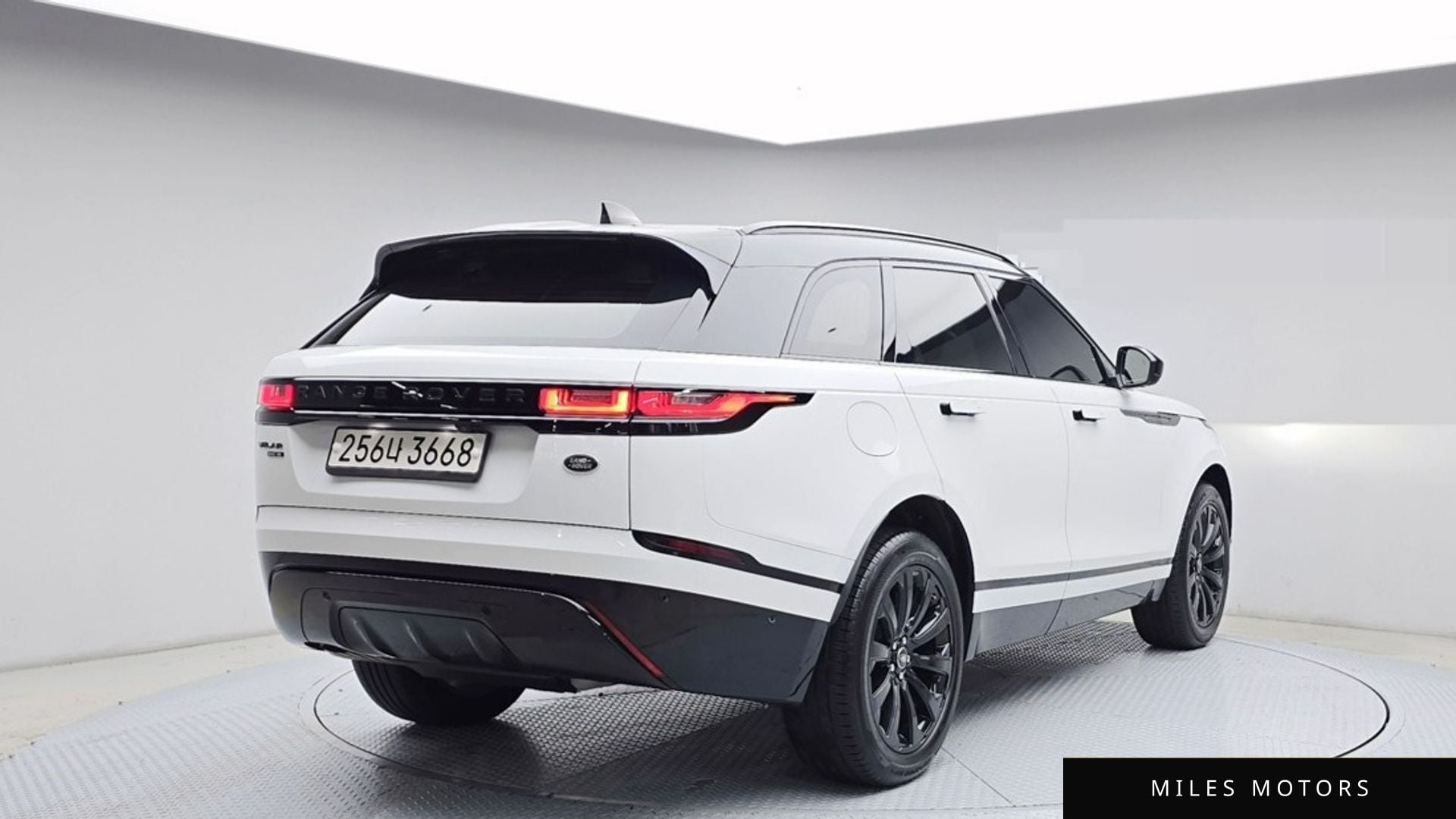 Land Rover Range Rover Velar 2020 — миниатюра 2