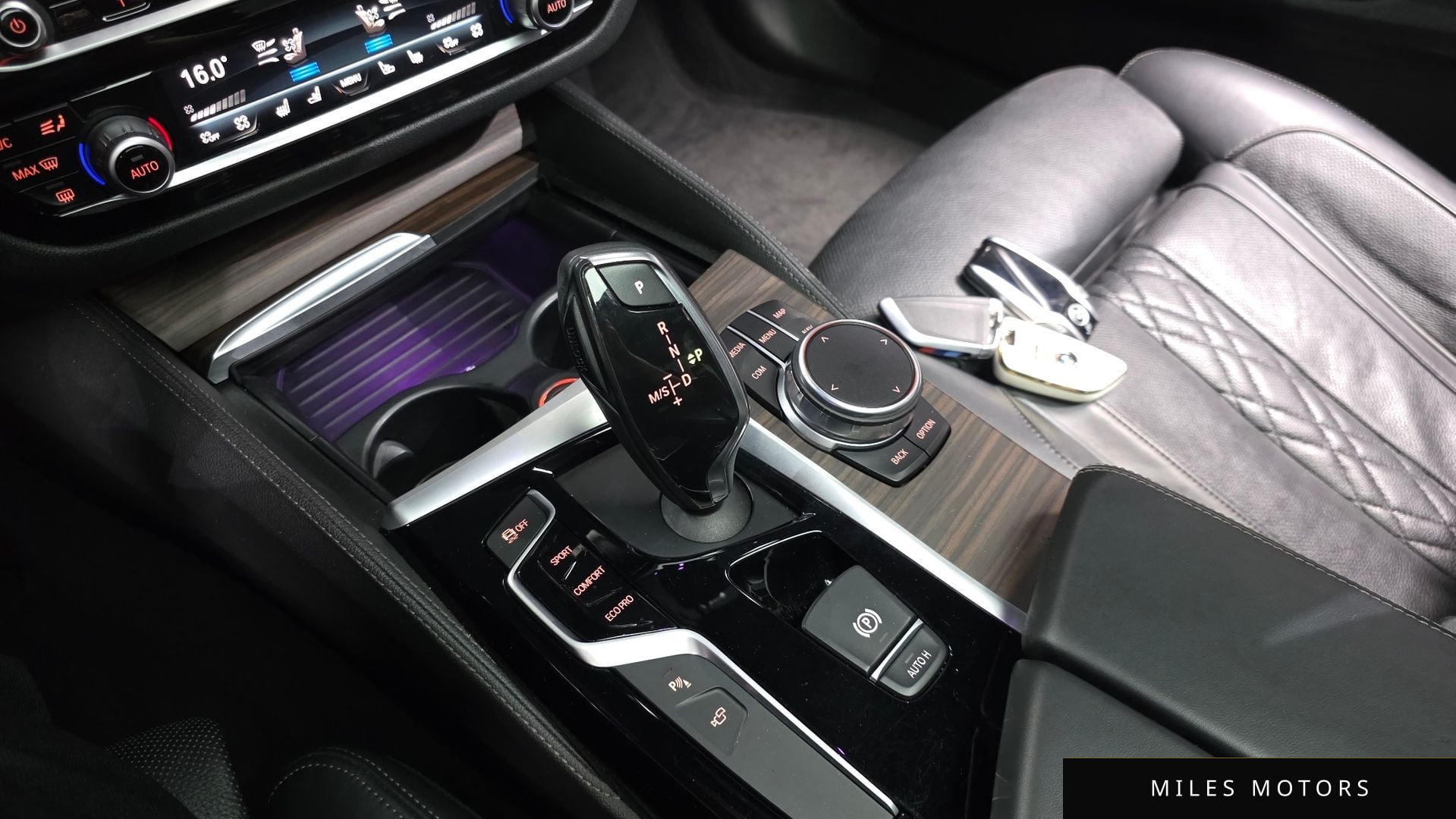BMW 5 Series (G30) 2017 — миниатюра 9