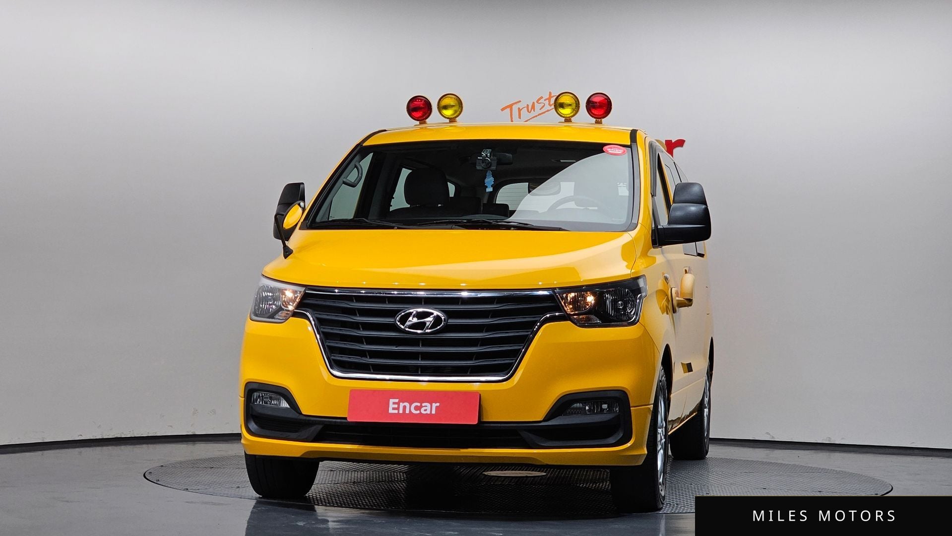 Hyundai 뉴 그랜드 스타렉스 2020 — миниатюра 3
