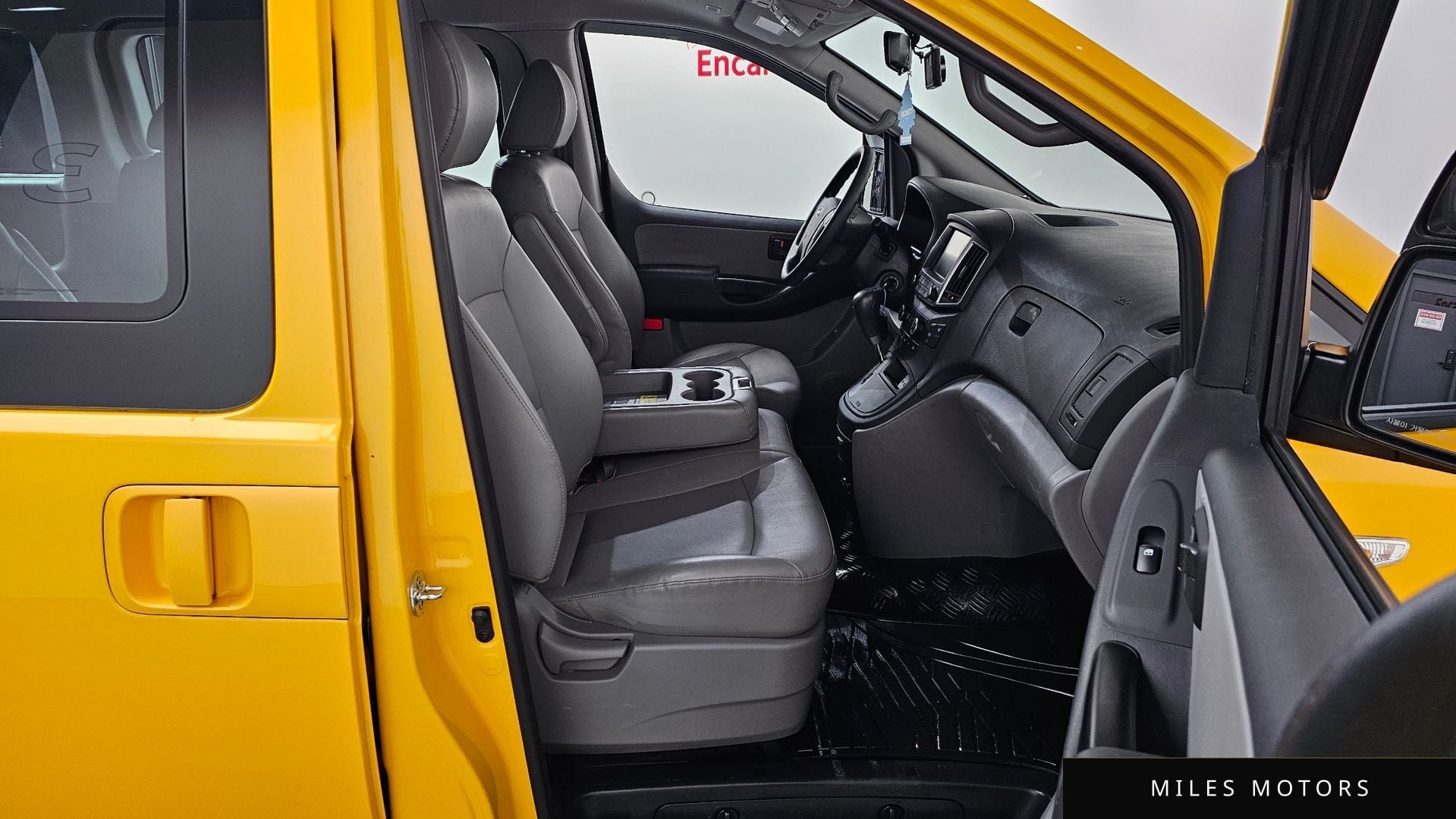 Hyundai 뉴 그랜드 스타렉스 2020 — миниатюра 11