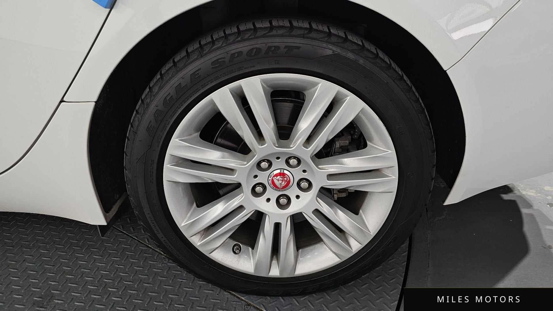 Jaguar XF (X260) 2018 — миниатюра 5
