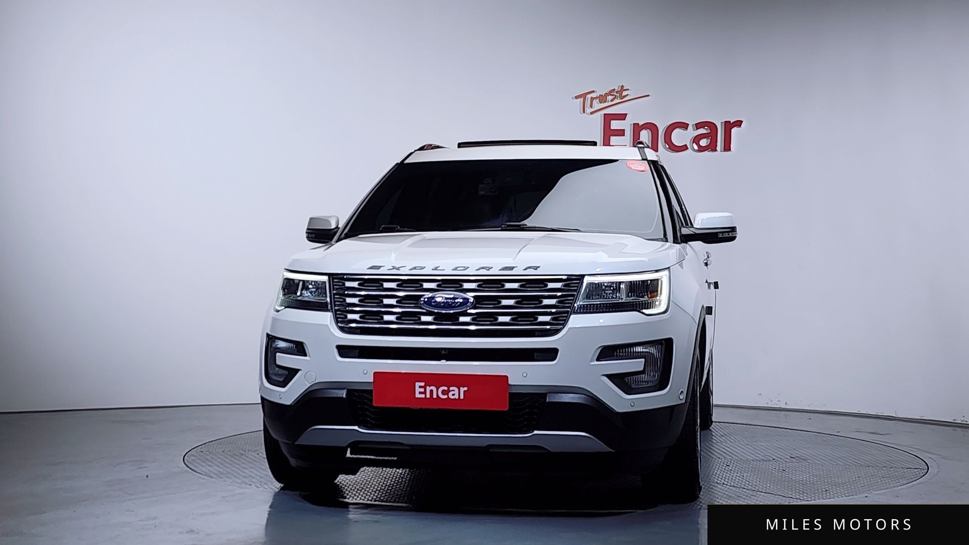 Ford Explorer 2017 — миниатюра 3