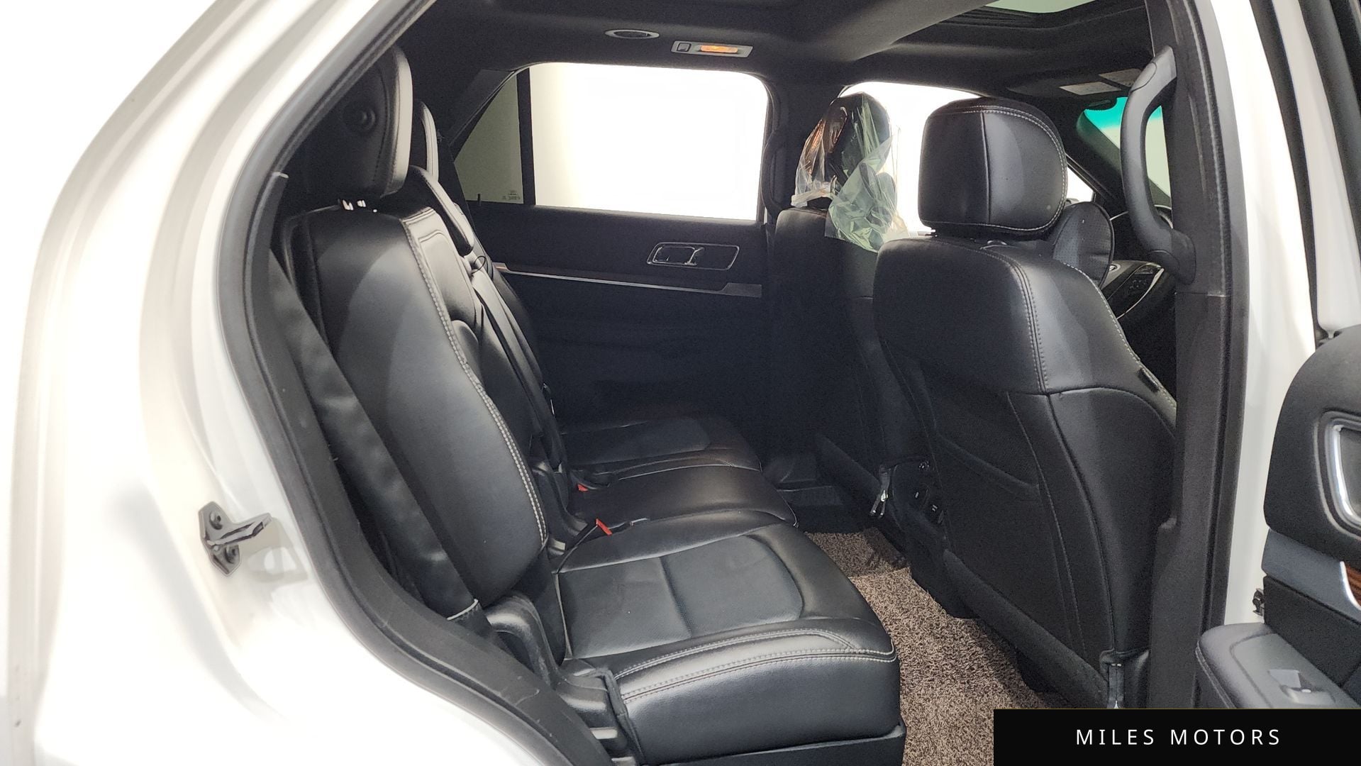 Ford Explorer 2017 — миниатюра 12
