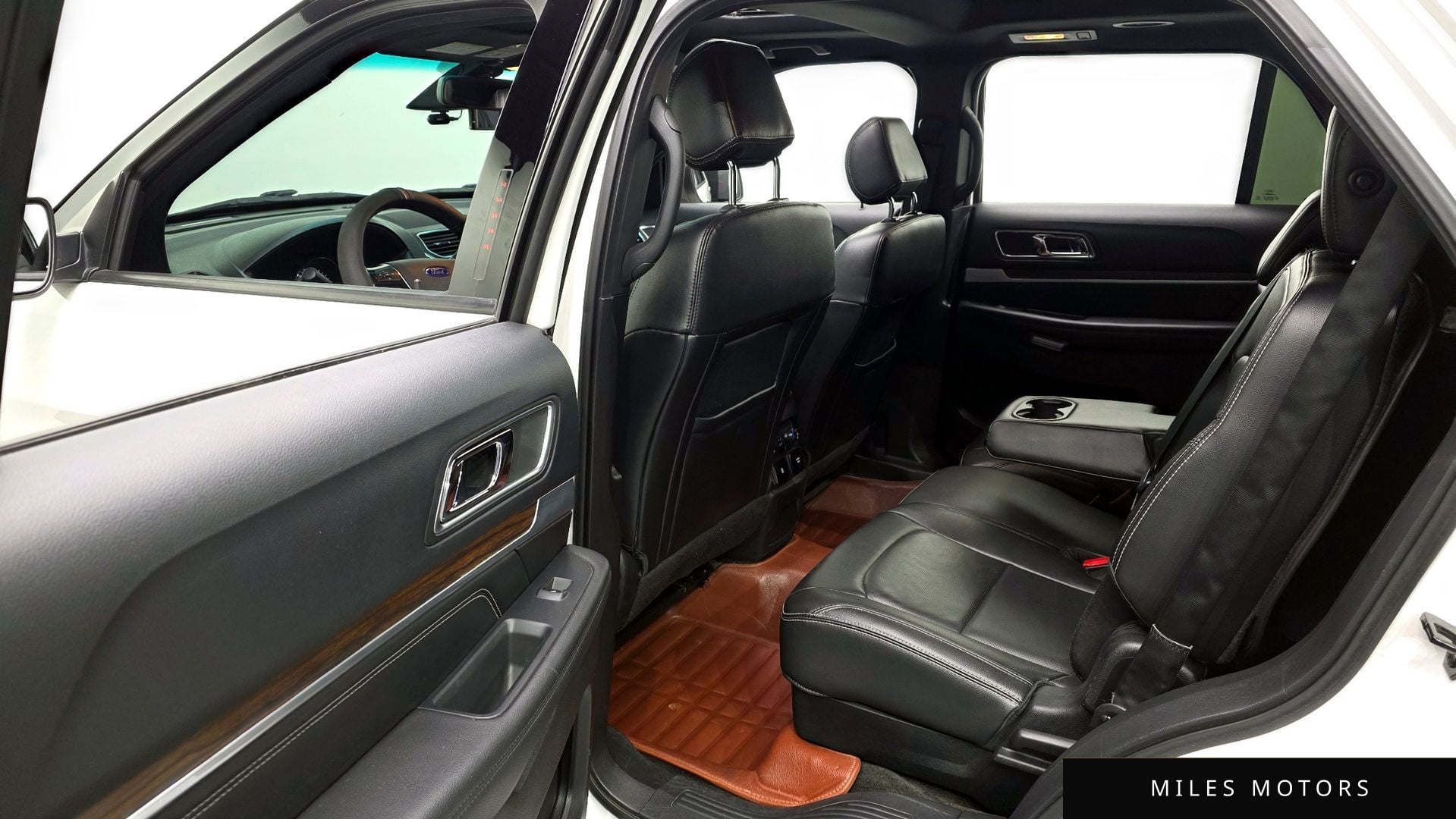 Ford Explorer 2016 — миниатюра 11