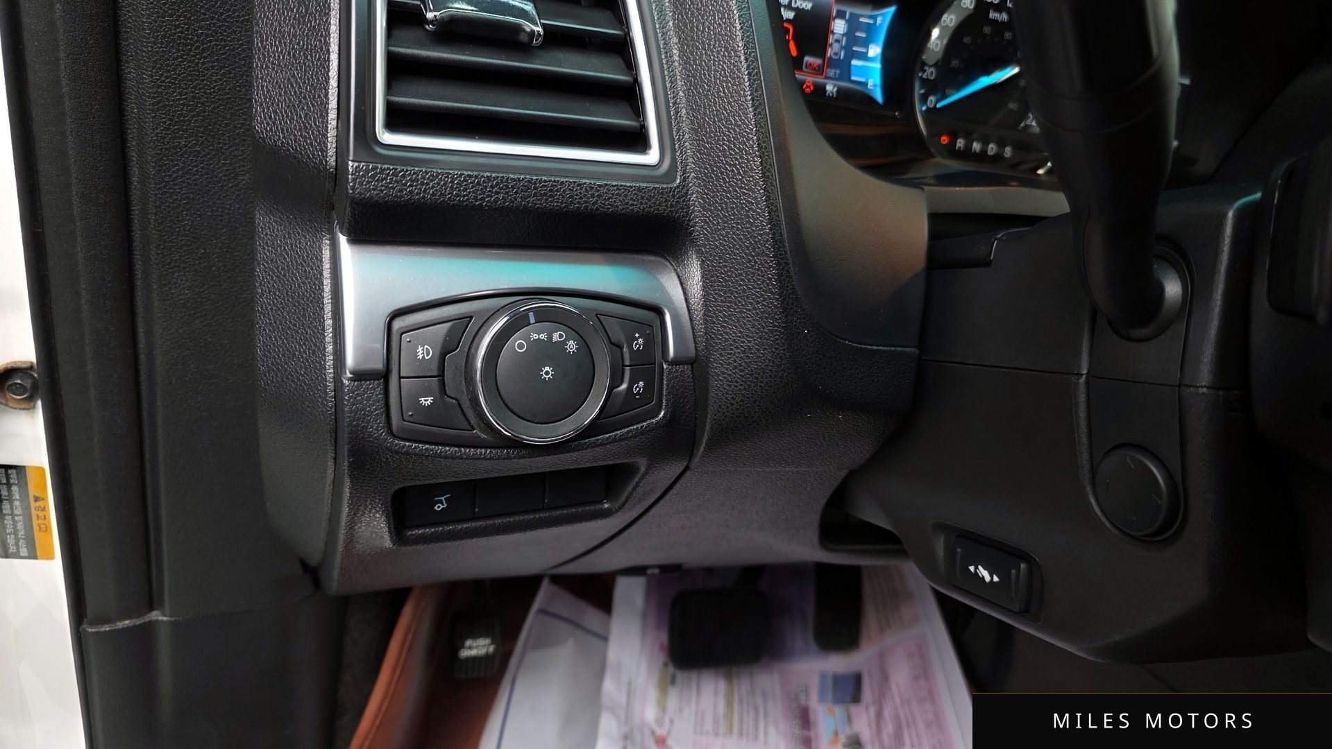 Ford Explorer 2016 — миниатюра 13