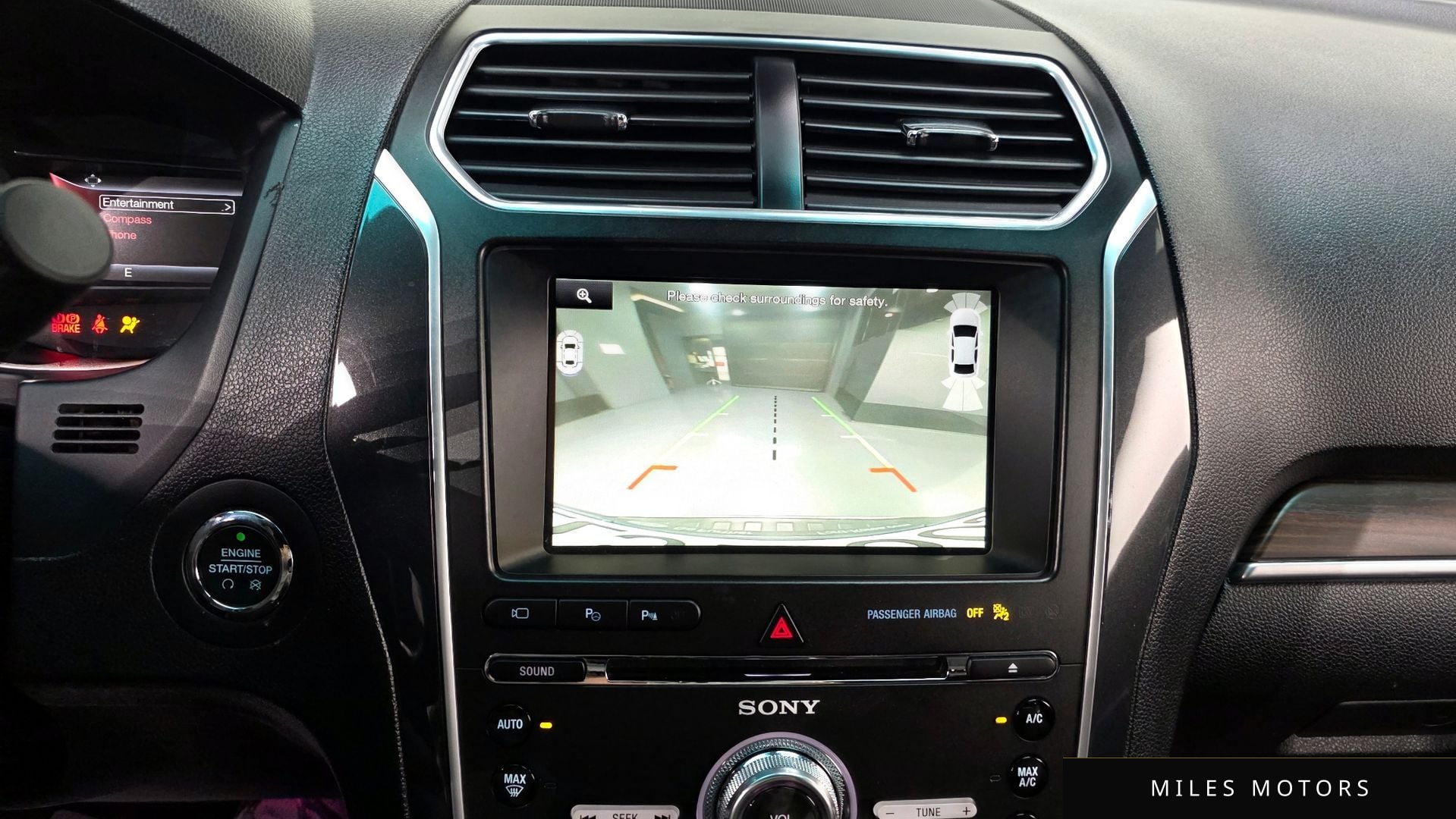 Ford Explorer 2016 — миниатюра 17