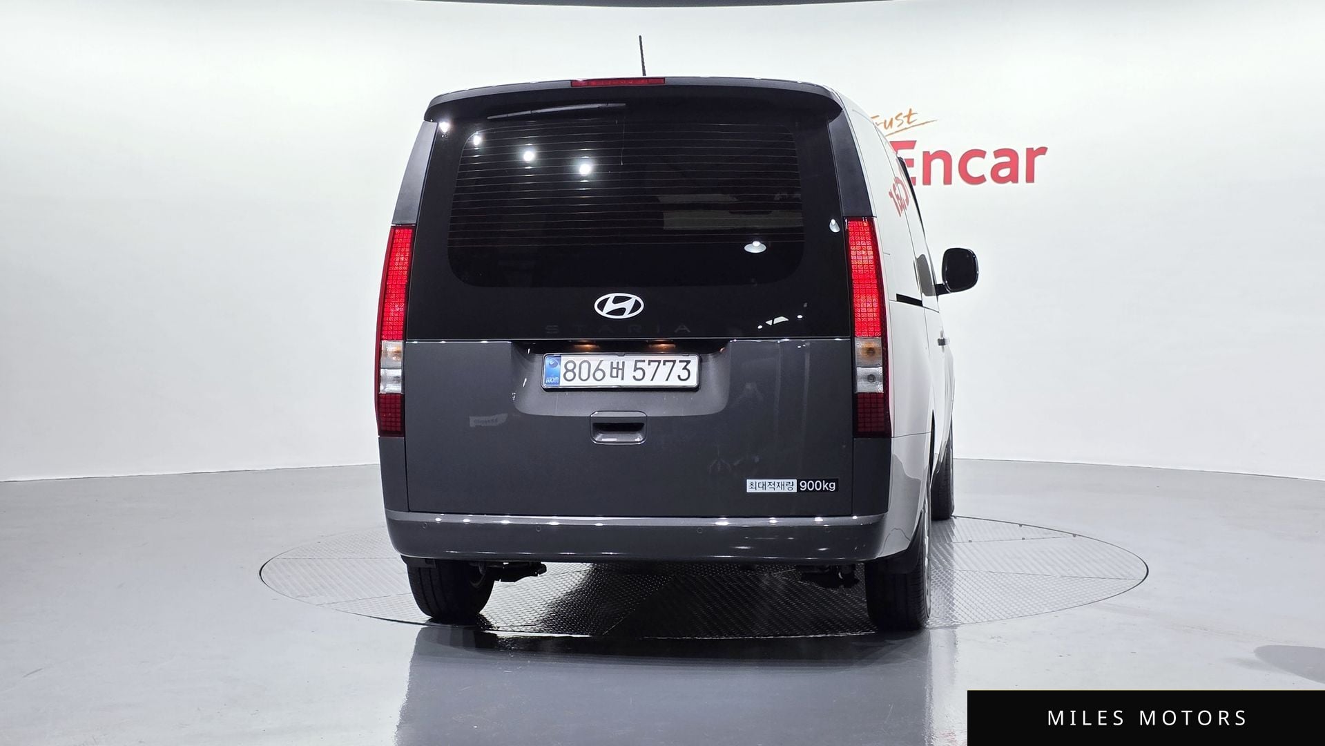 Hyundai Staria 2025 — миниатюра 4