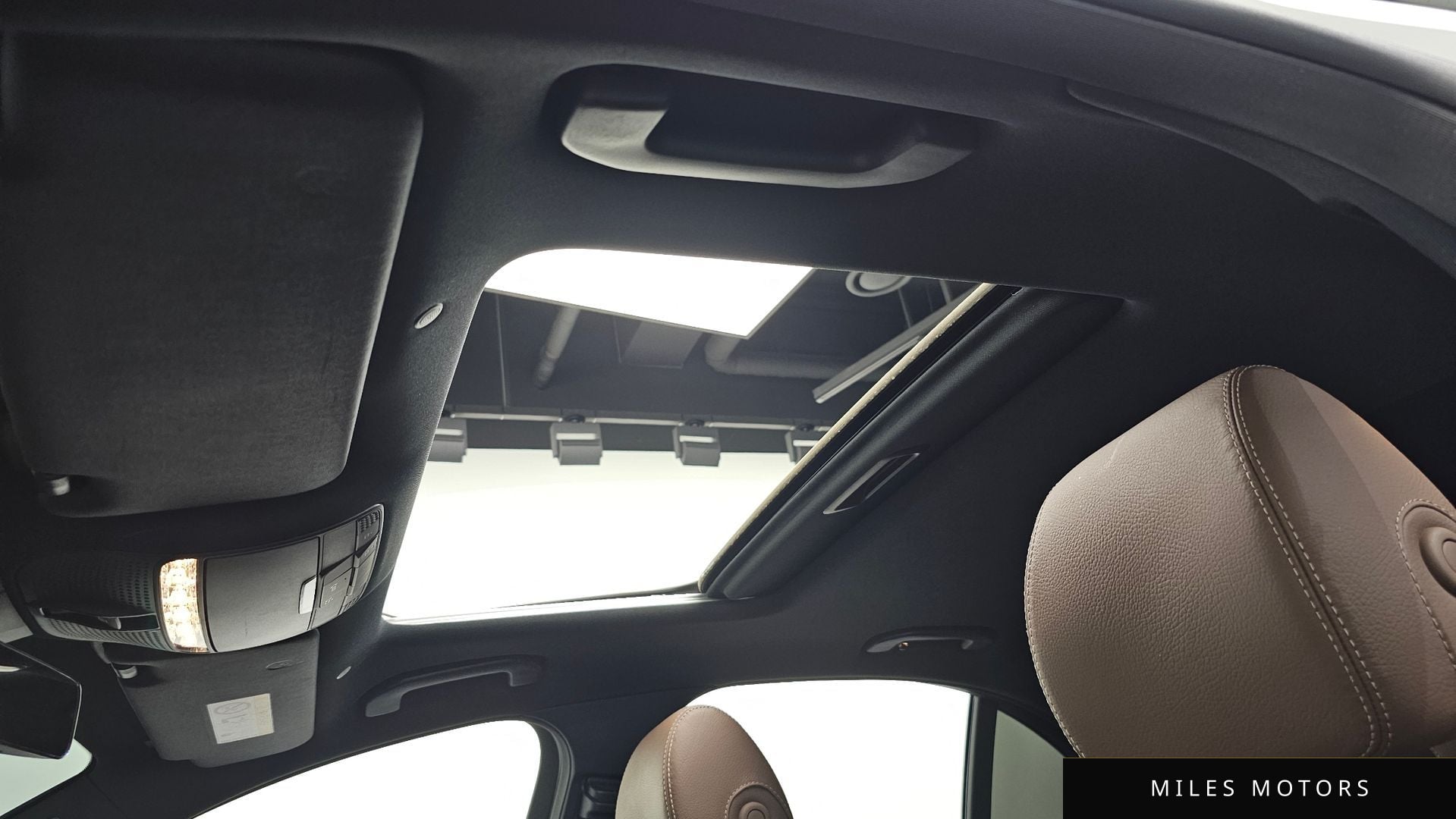 Mercedes-Benz E-Class W213 2022 — миниатюра 19