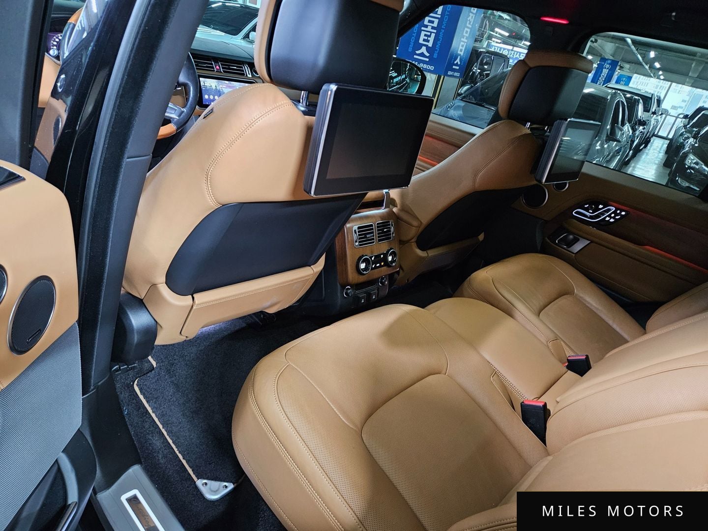 Land Rover Range Rover 2020 — миниатюра 11