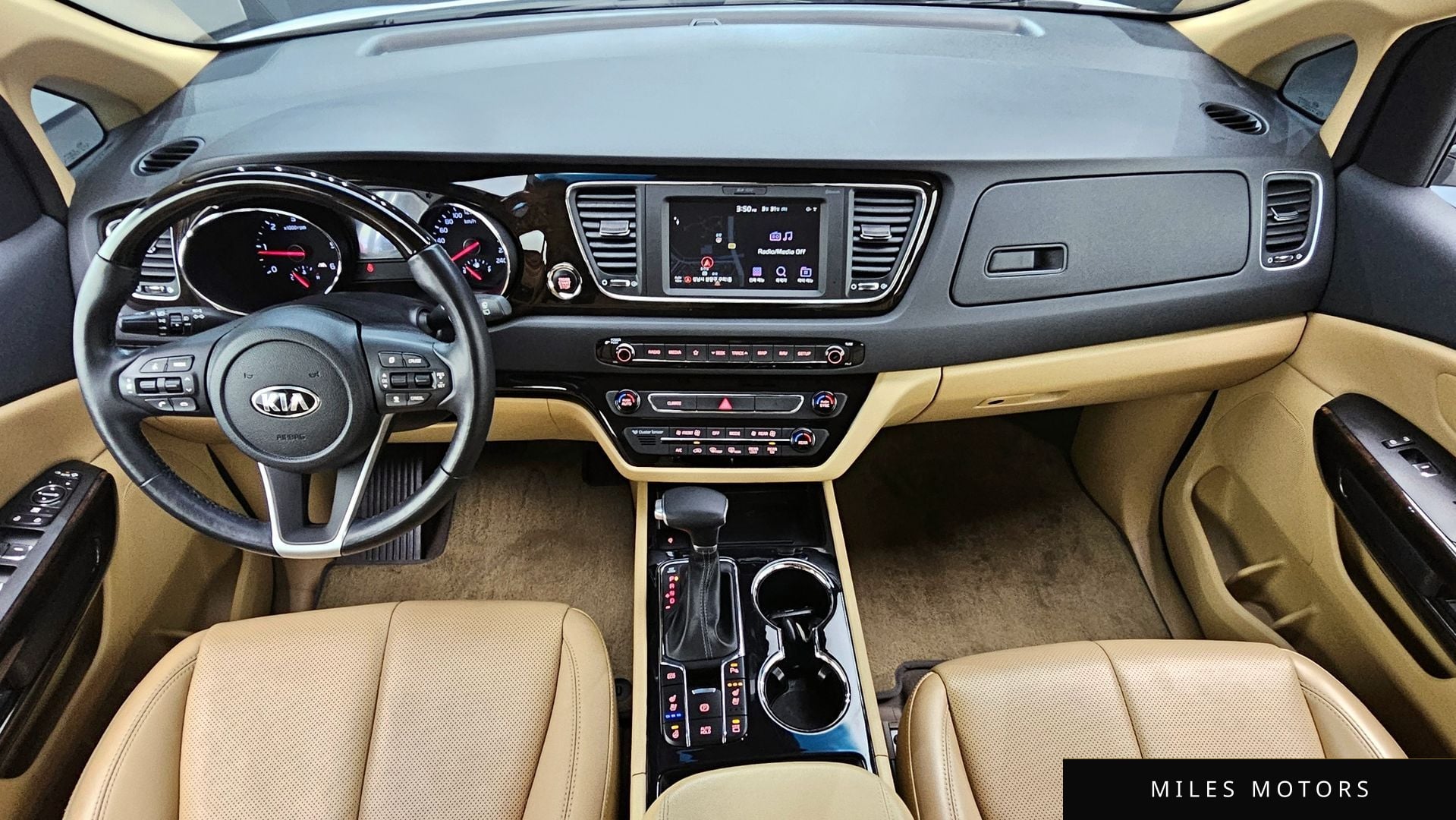Kia Canival 2019 — миниатюра 7