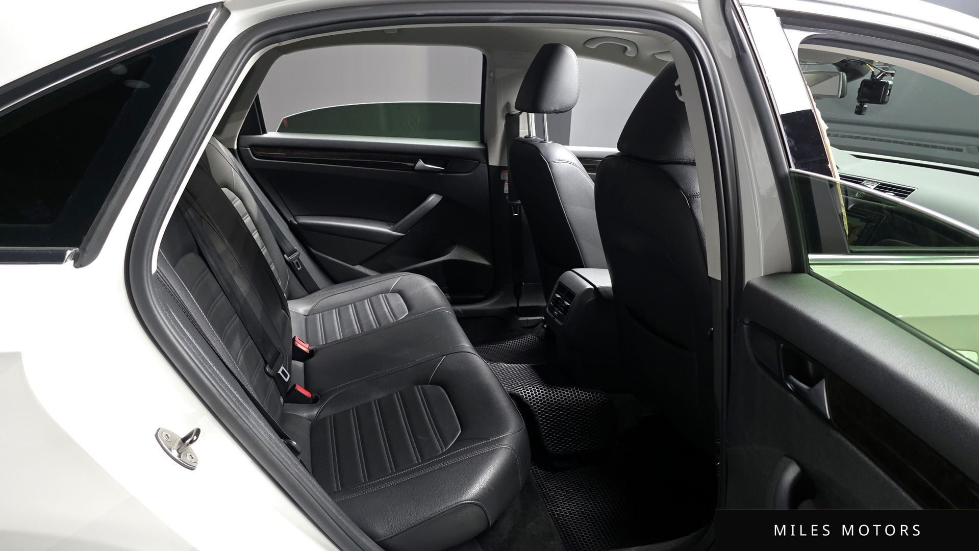 Volkswagen 뉴 파사트 2015 — миниатюра 12