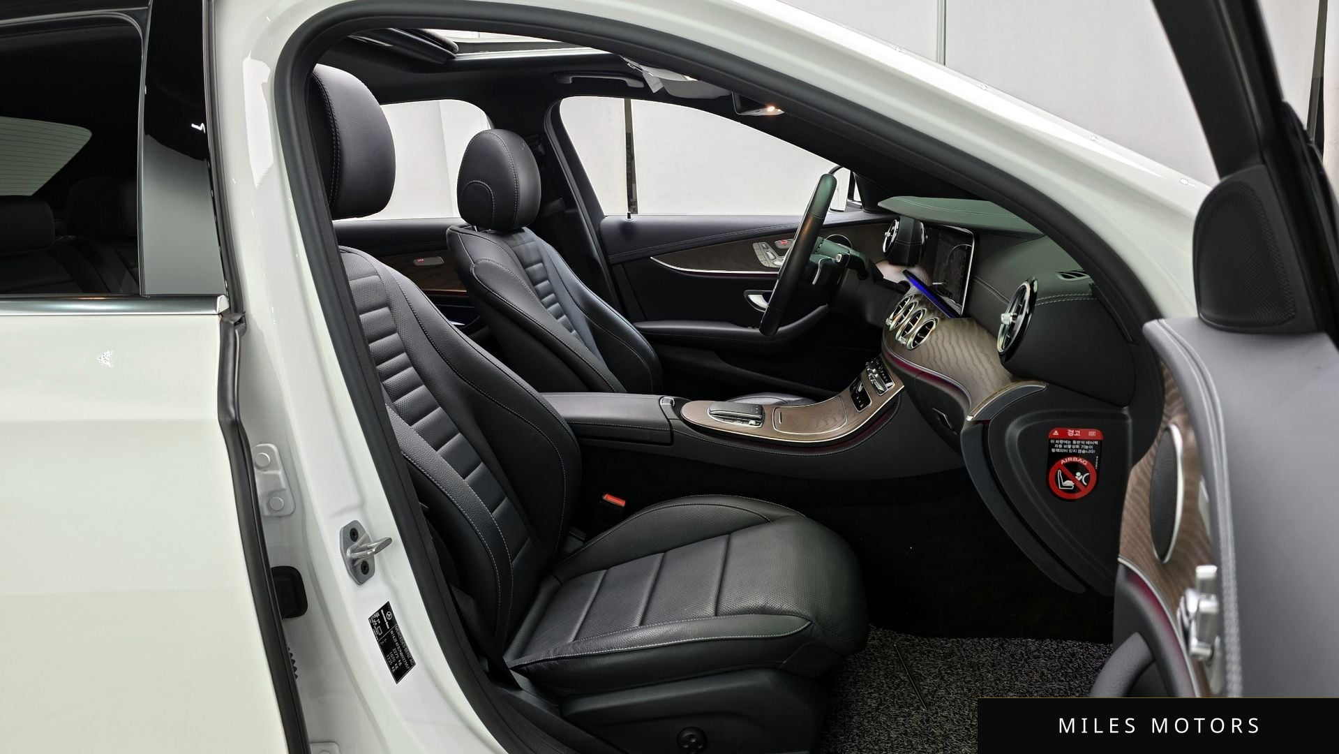 Mercedes-Benz E-Class W213 2022 — миниатюра 10