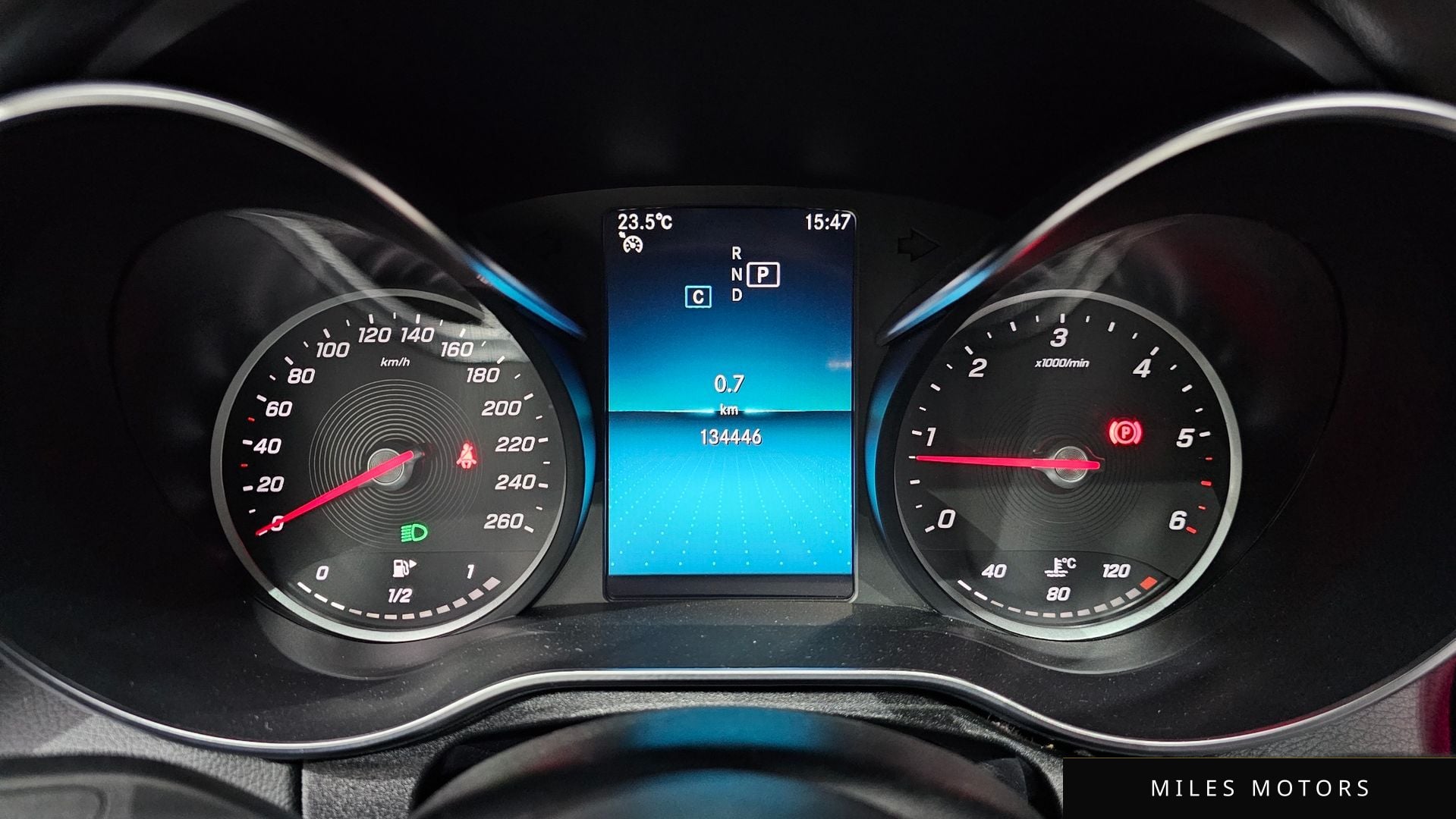 Mercedes-Benz C-Class W205 2019 — миниатюра 8