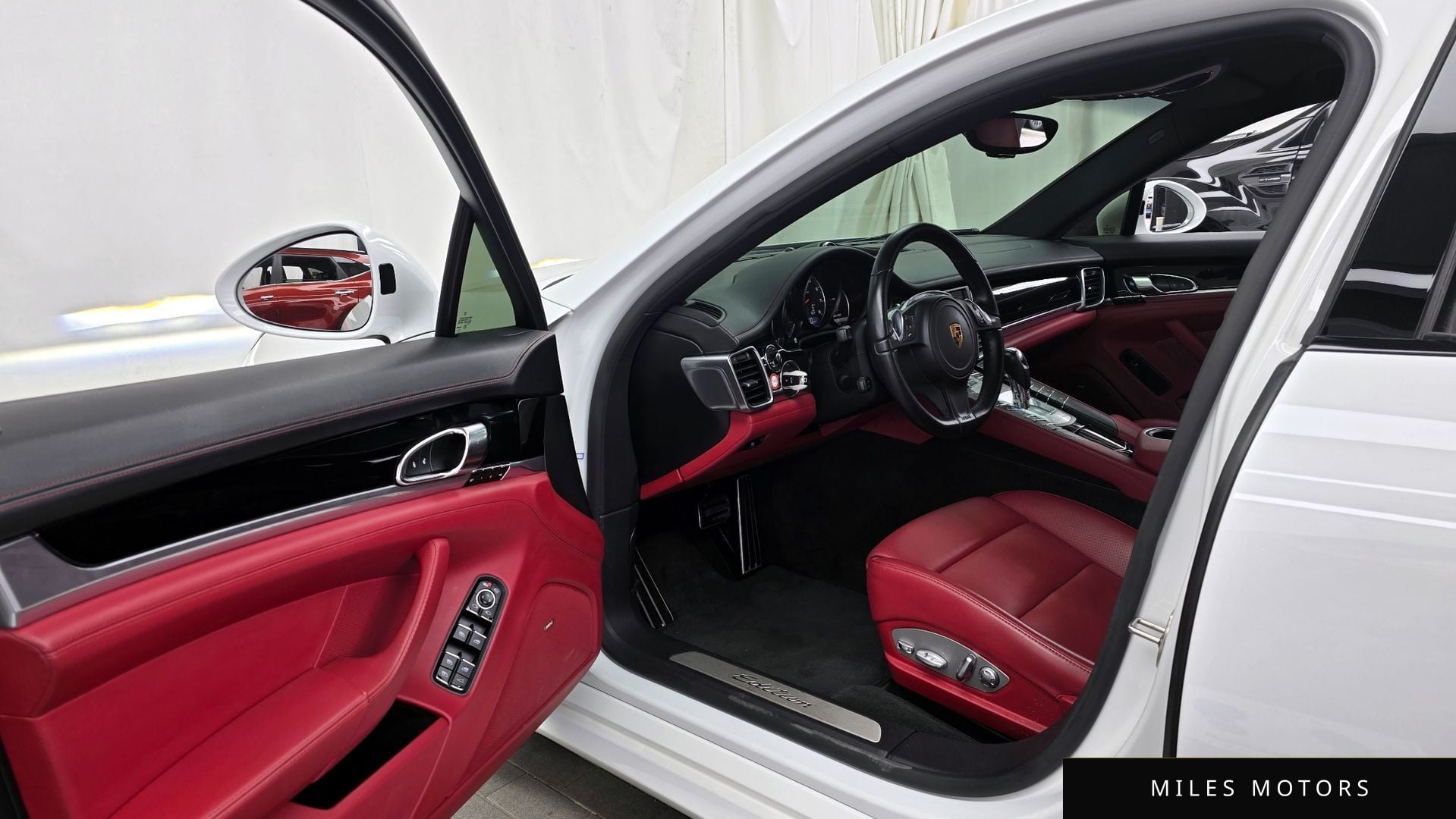 Porsche Panamera 2016 — миниатюра 10