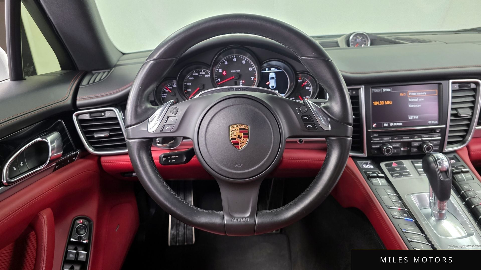 Porsche Panamera 2016 — миниатюра 13