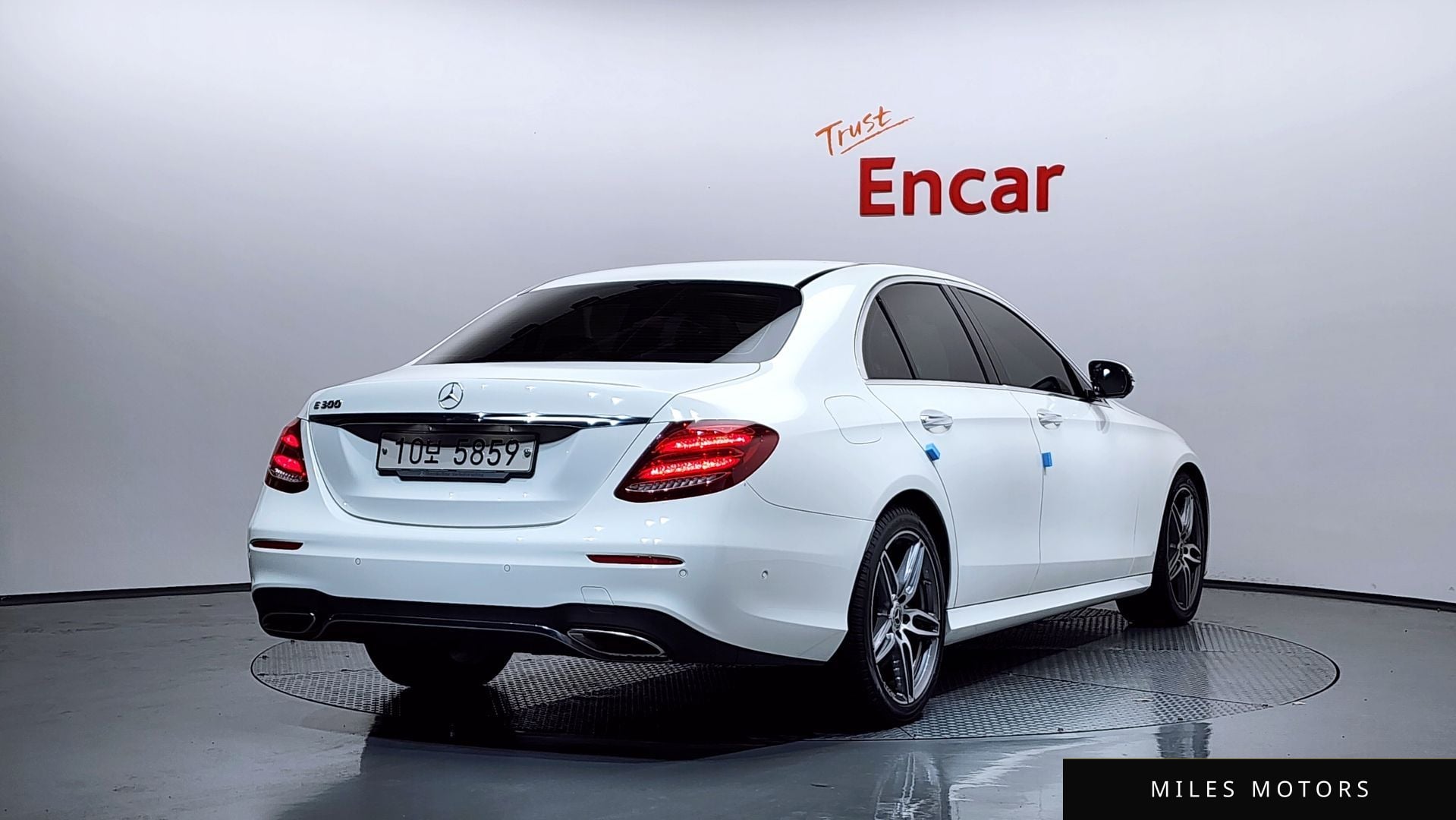 Mercedes-Benz E-Class W213 2019 — миниатюра 2