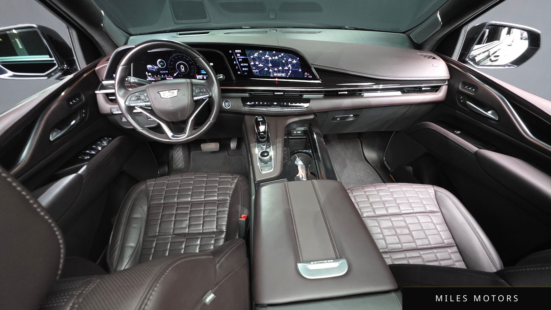 Cadillac 에스컬레이드 2023 — миниатюра 7