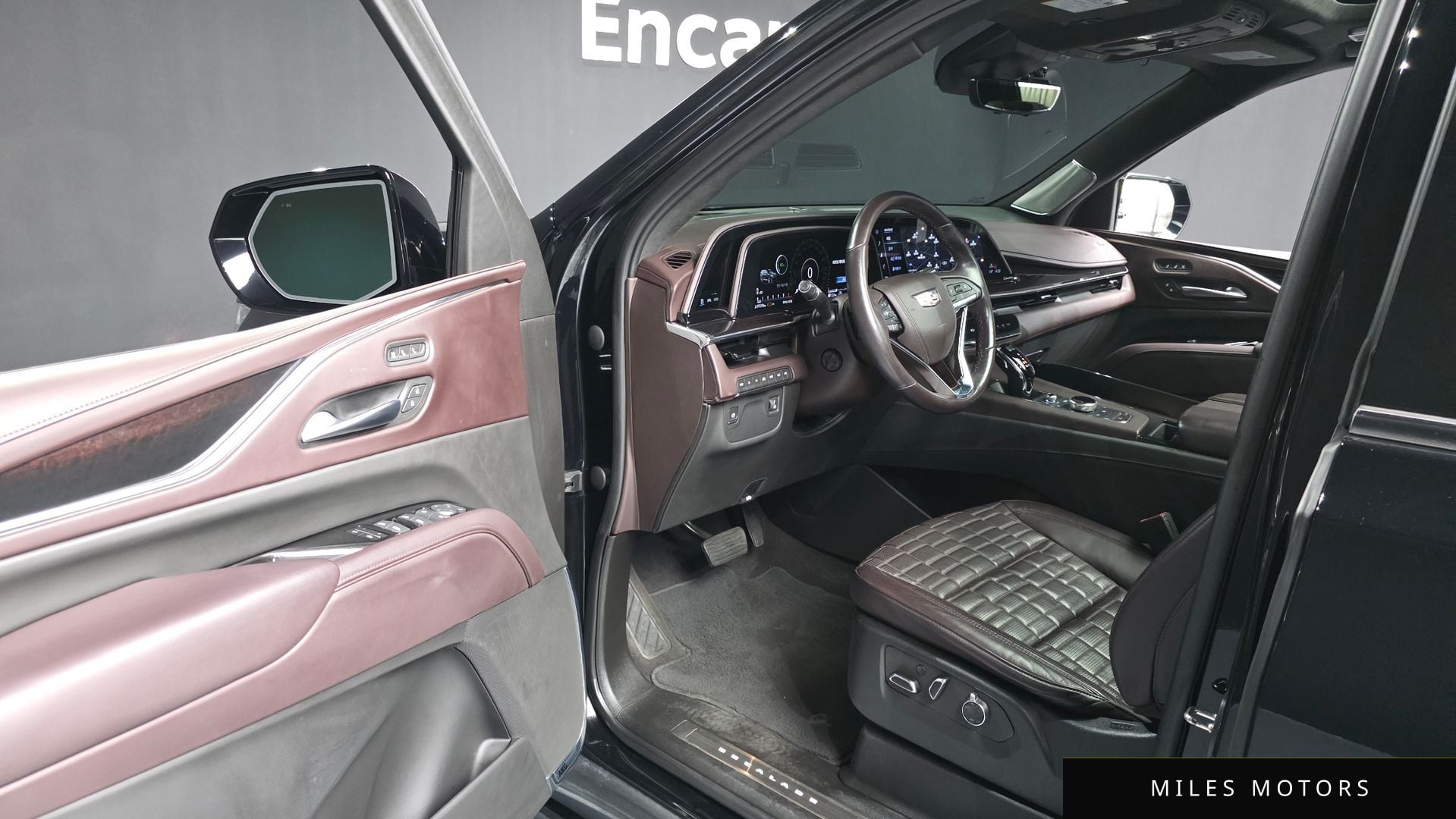Cadillac 에스컬레이드 2023 — миниатюра 10