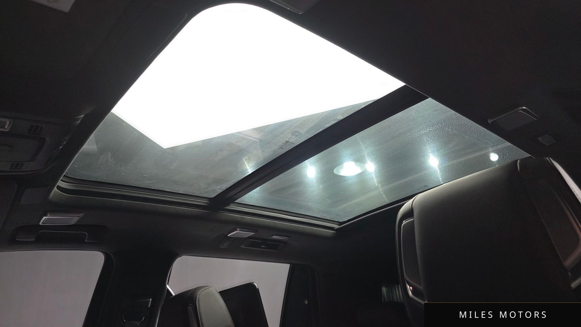Cadillac 에스컬레이드 2023 — миниатюра 19