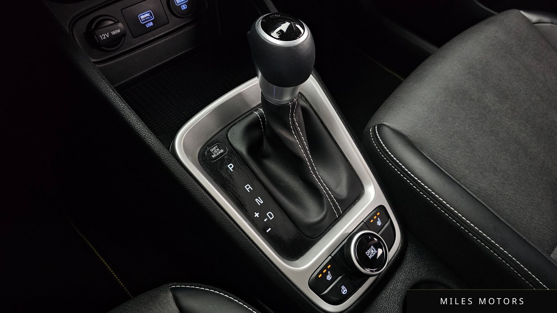 Hyundai 베뉴 2020 — миниатюра 9