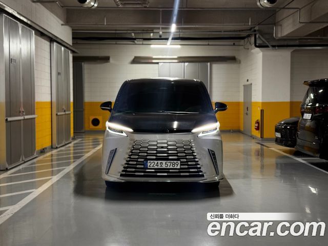 Лексус LM 2025 — миниатюра 26