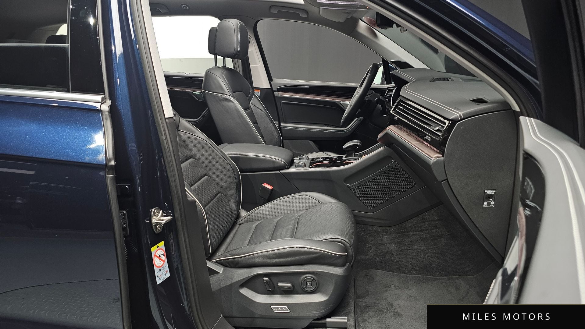 Volkswagen Touareg 2024 — миниатюра 10