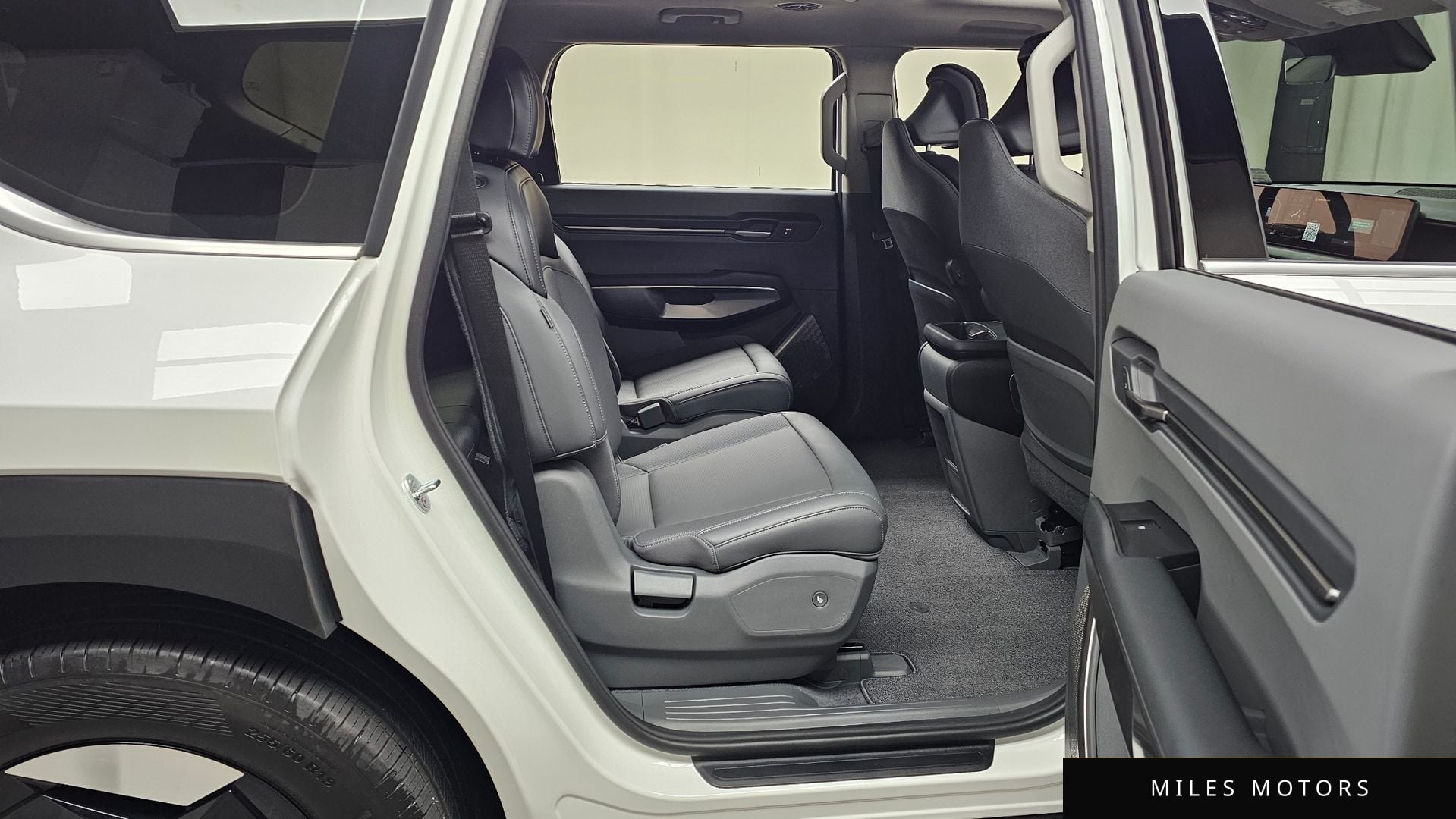 Kia EV9 2026 — миниатюра 12