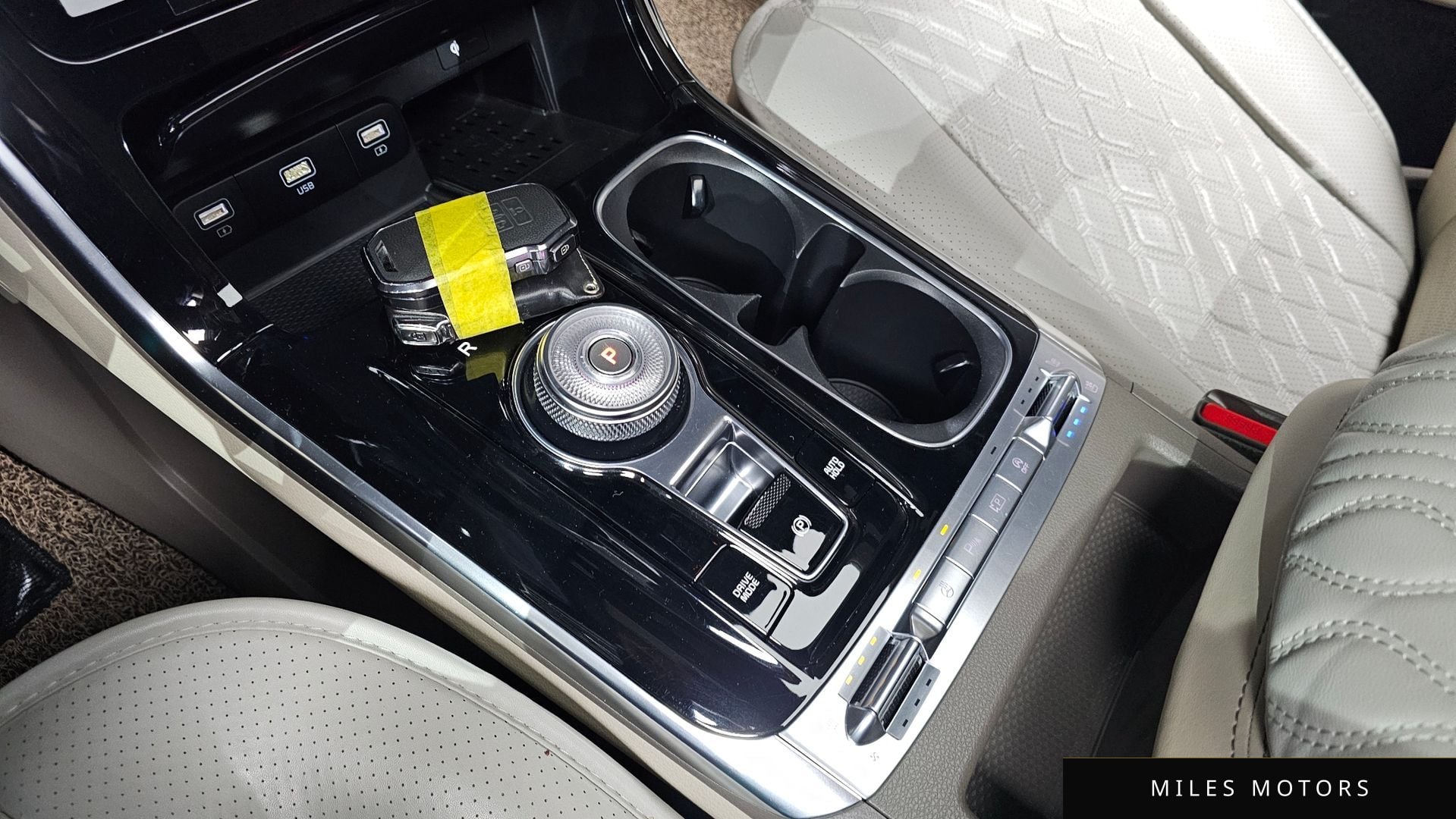 Kia Carnival 2021 — миниатюра 9