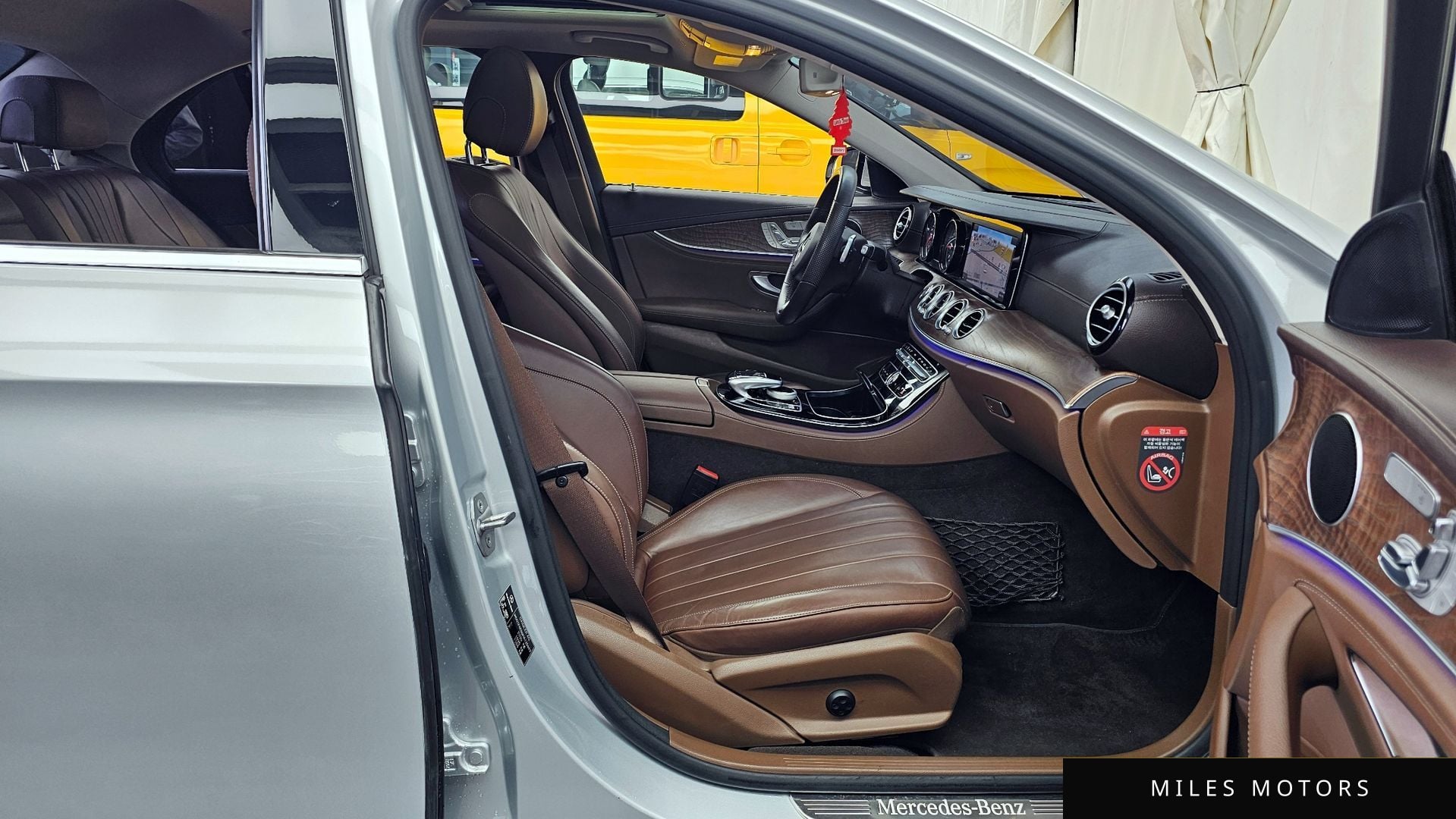 Mercedes-Benz E-클래스 W213 2017 — миниатюра 11