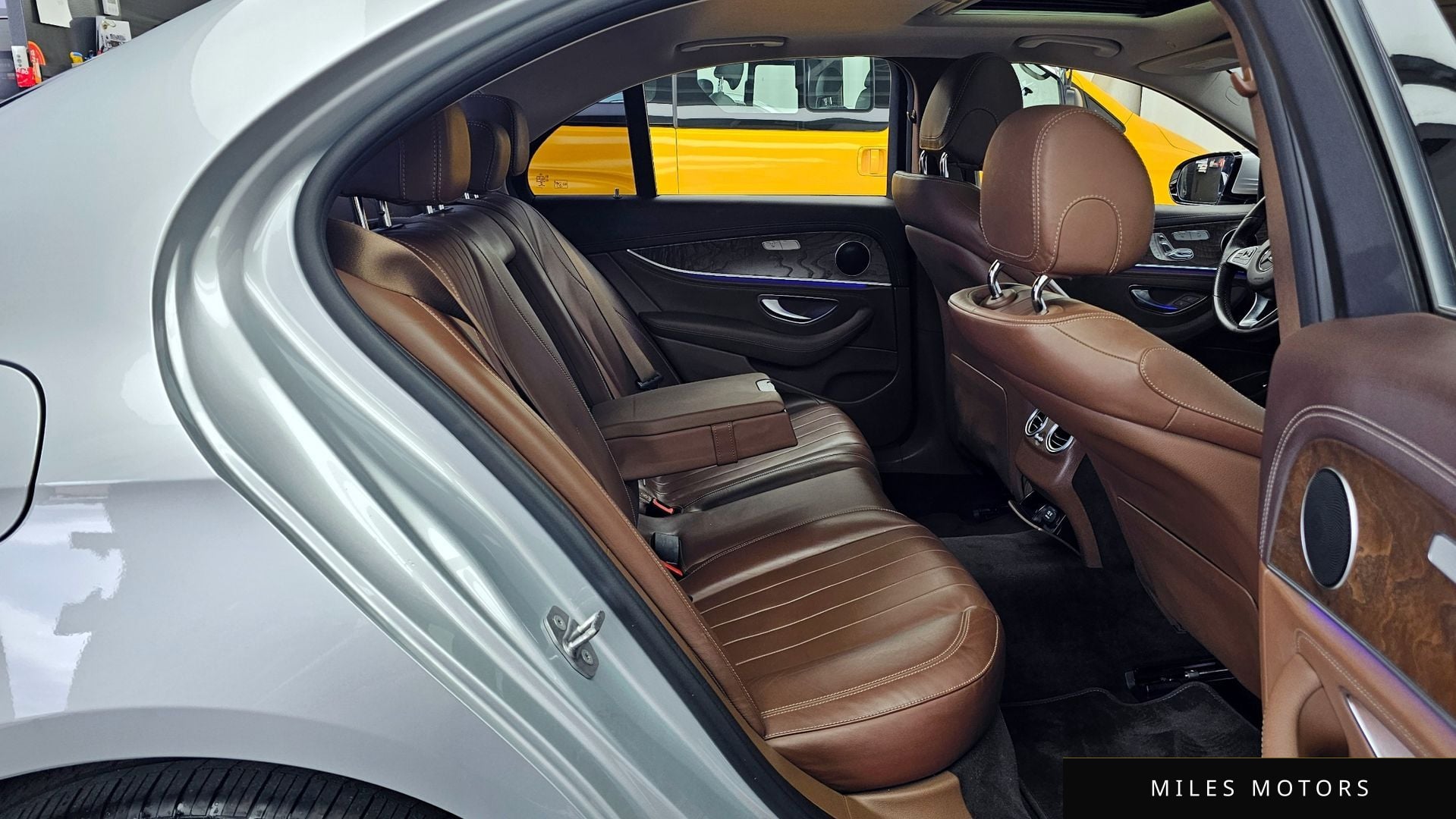 Mercedes-Benz E-클래스 W213 2017 — миниатюра 12