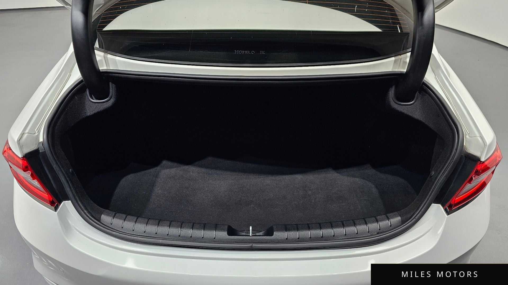 Hyundai 그랜저 IG 2018 — миниатюра 20