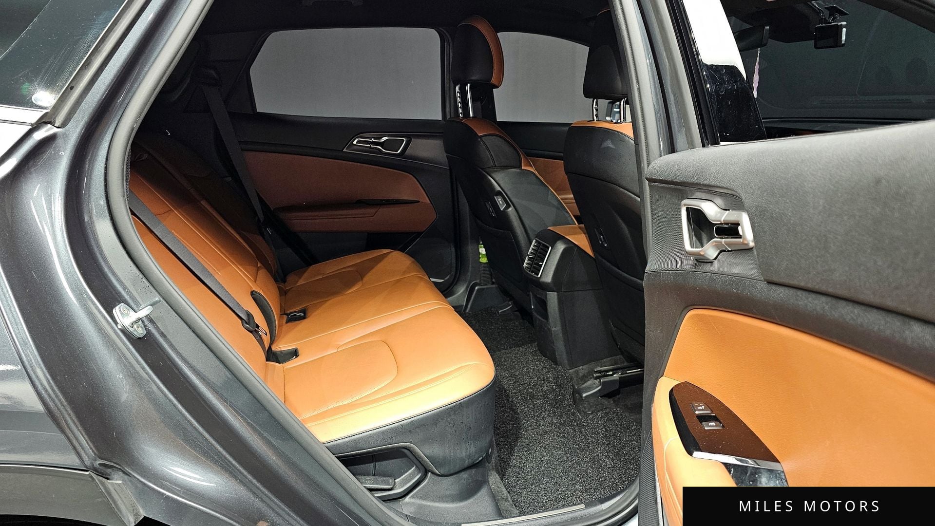 Kia Sportage 2023 — миниатюра 11