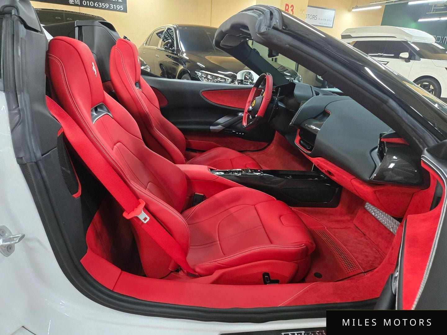 Ferrari SF90 2023 — миниатюра 11