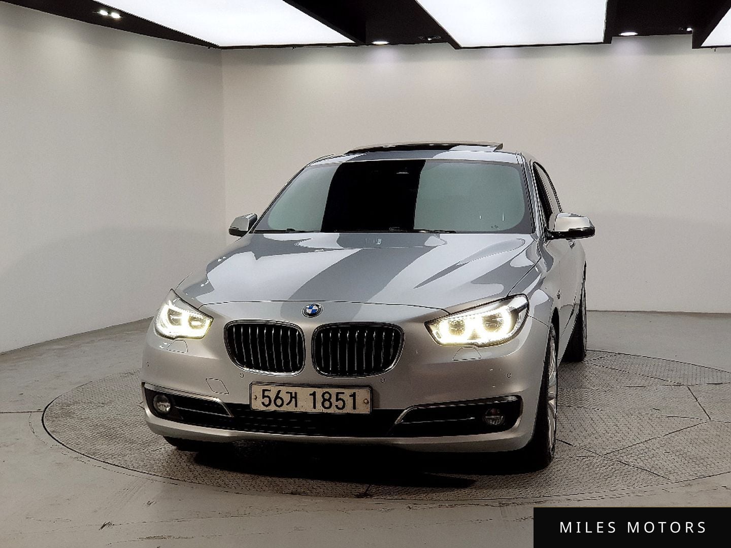 BMW 5 Series GT (F07) 2017 — миниатюра 2